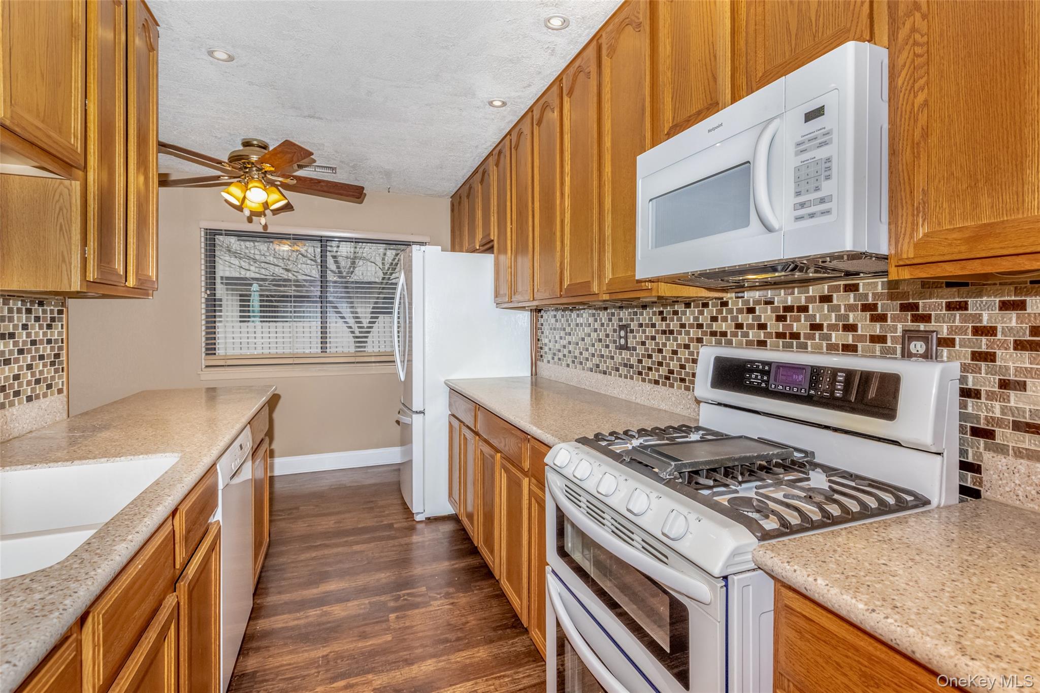 #7 photo, 1907 Magnolia Walk, 뉴욕주 Poughkeepsie , NY 12603