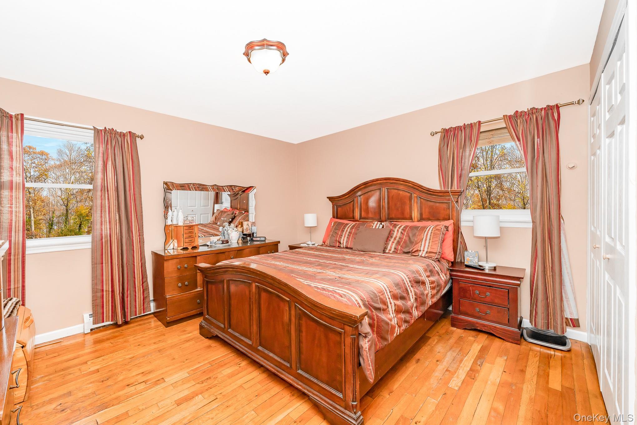 #13 photo, 1175 Little East Neck Road, West Babylon , NY 11704