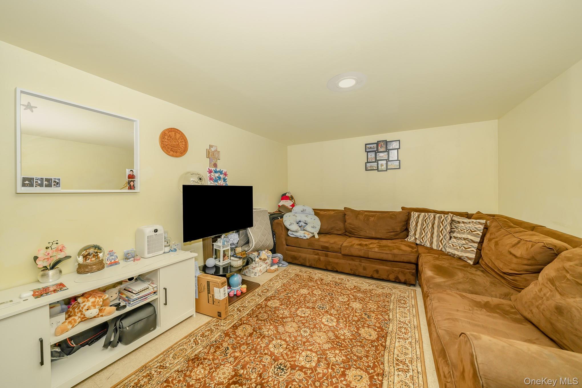 #18 photo, 1175 Little East Neck Road, West Babylon , NY 11704