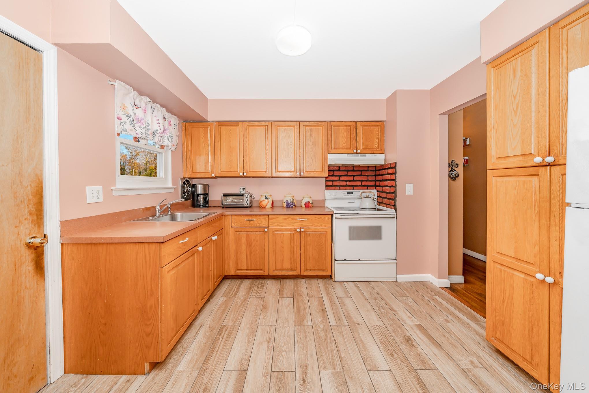 #8 photo, 1175 Little East Neck Road, West Babylon , NY 11704