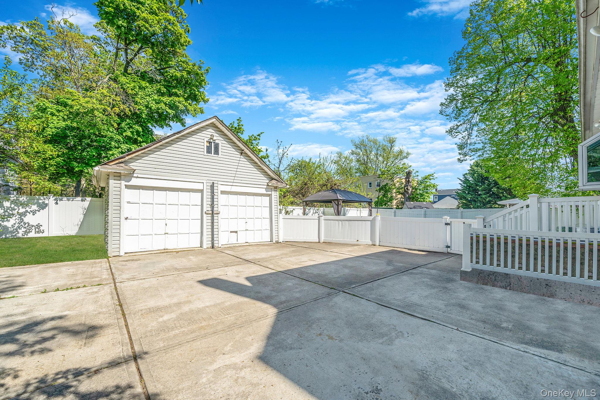 #7 photo, 26 Rosedale Avenue, Нассау ‖ Freeport , NY 11520