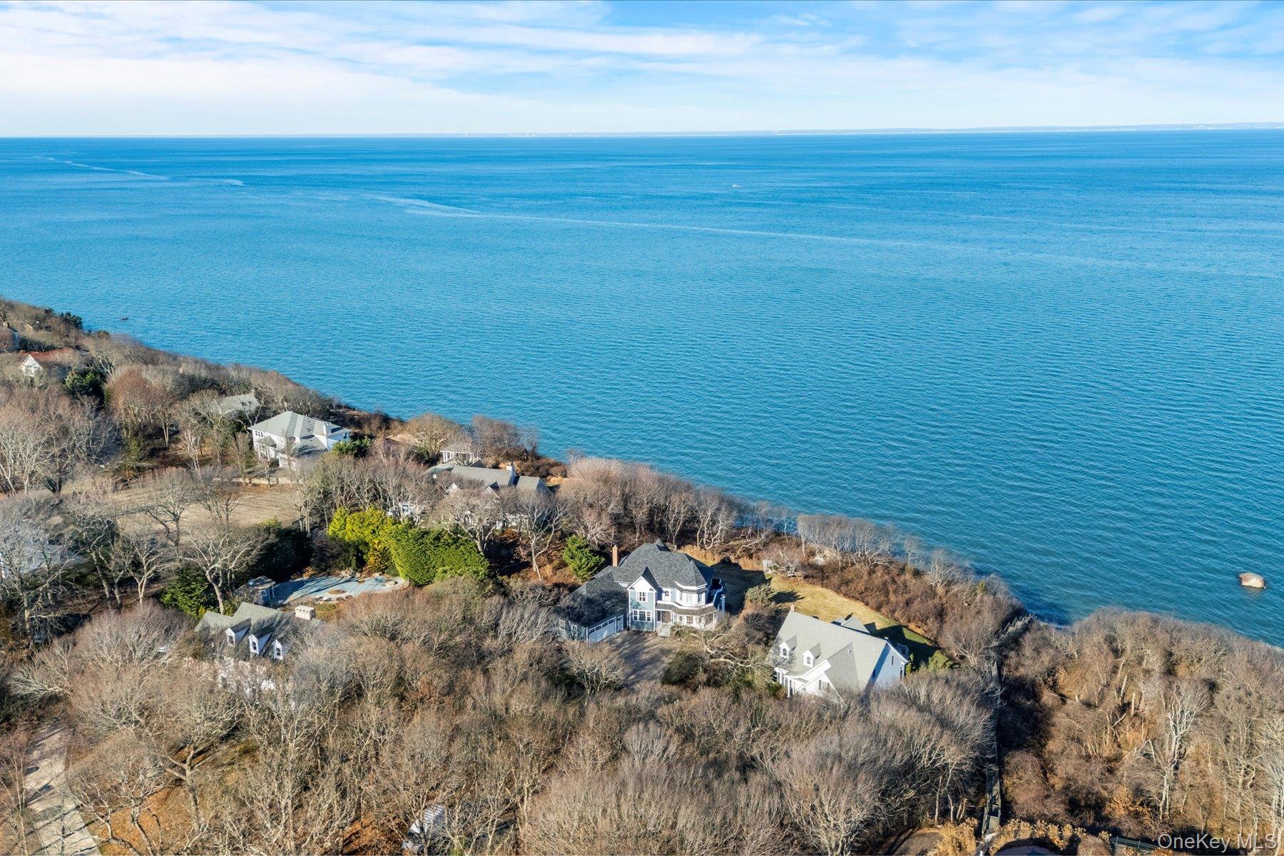 #8 photo, 150 Landing Lane, מחוז סאפוק Baiting Hollow , NY 11933