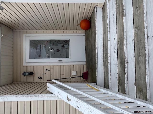 #3 photo, 817 Ocean Street, מחוז סאפוק Lindenhurst , NY 11757