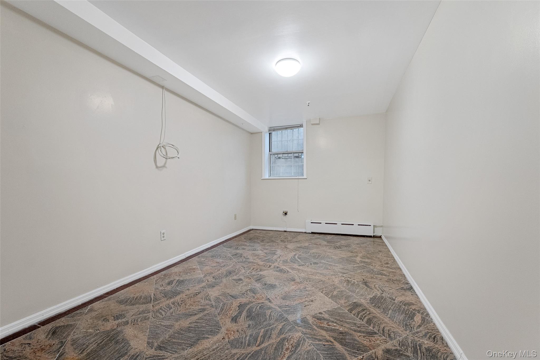 #13 photo, 108-10 35th Avenue, 皇后區 可樂娜 Corona , NY 11368