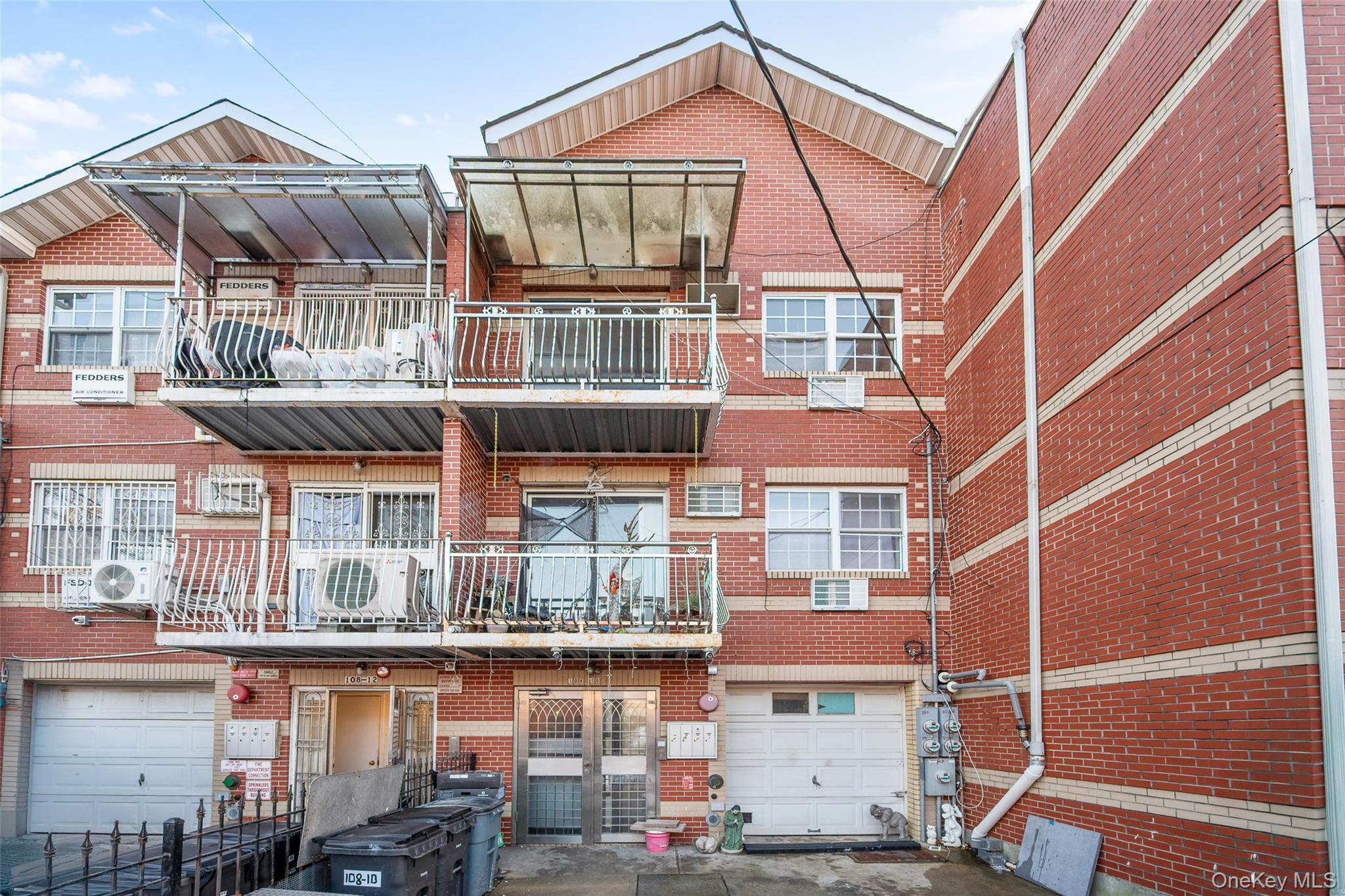 #2 photo, 108-10 35th Avenue, 皇后區 可樂娜 Corona , NY 11368