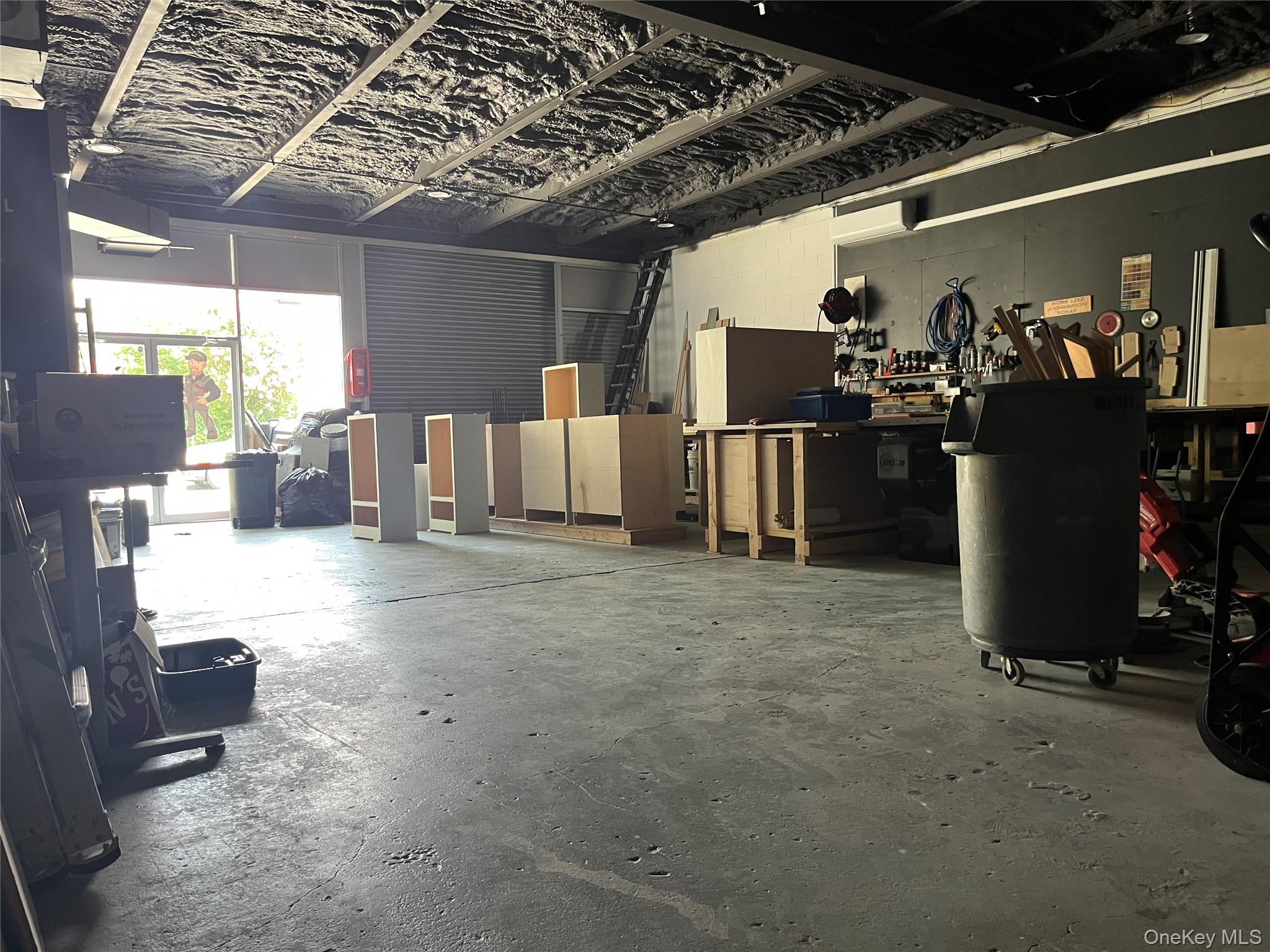 #3 photo, 42-06 192th St, Flushing , NY 11358