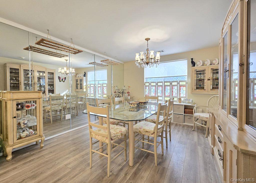 #4 photo, 331 Clubhouse Court, Coram , NY 11727