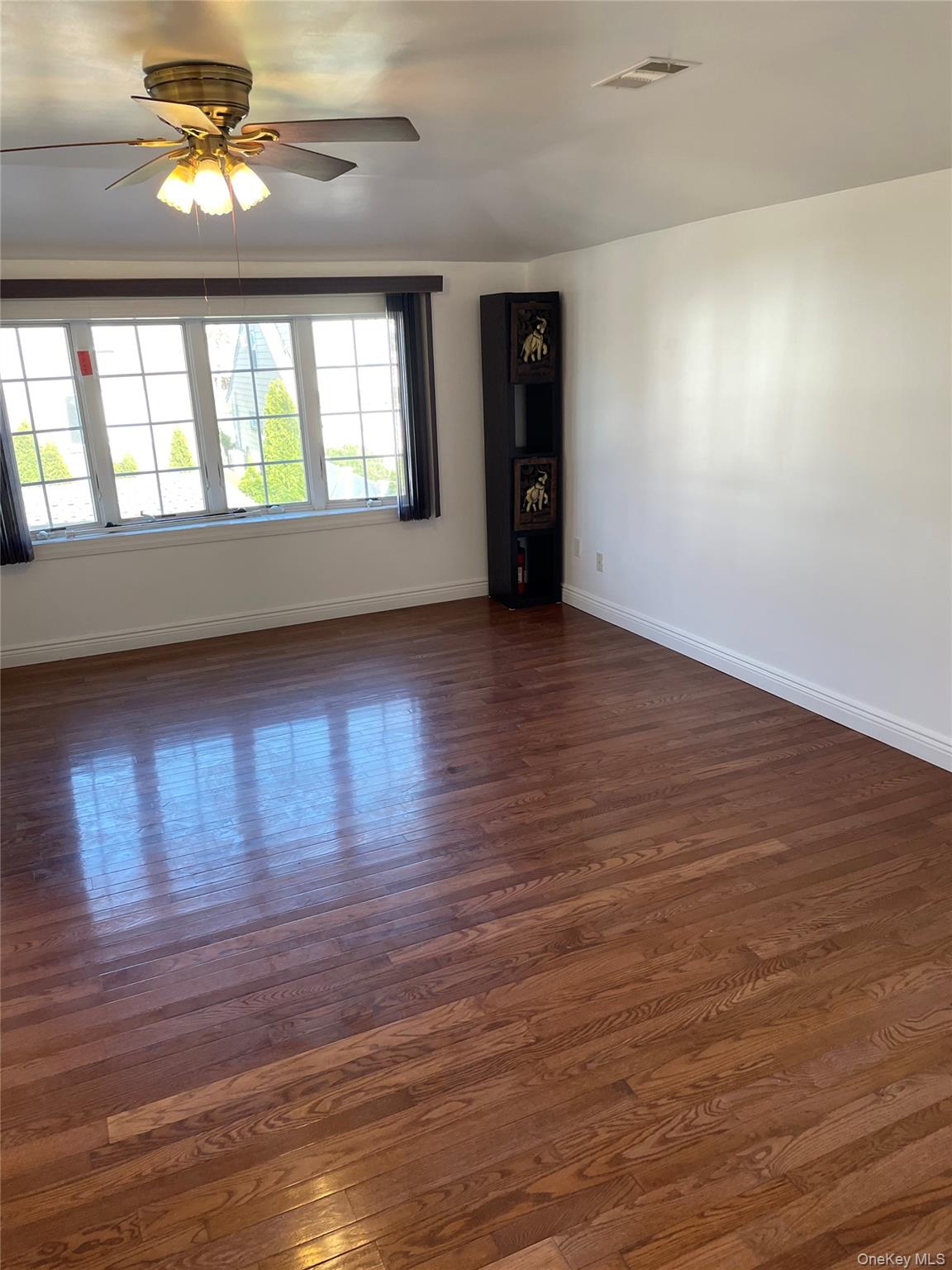 #3 photo, 64-57 230th Street, 皇后區 Flushing , NY 11364