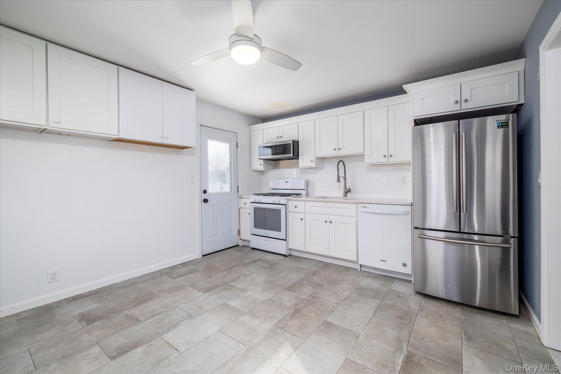 #11 photo, 2280 Brookside Avenue, Wantagh , NY 11793