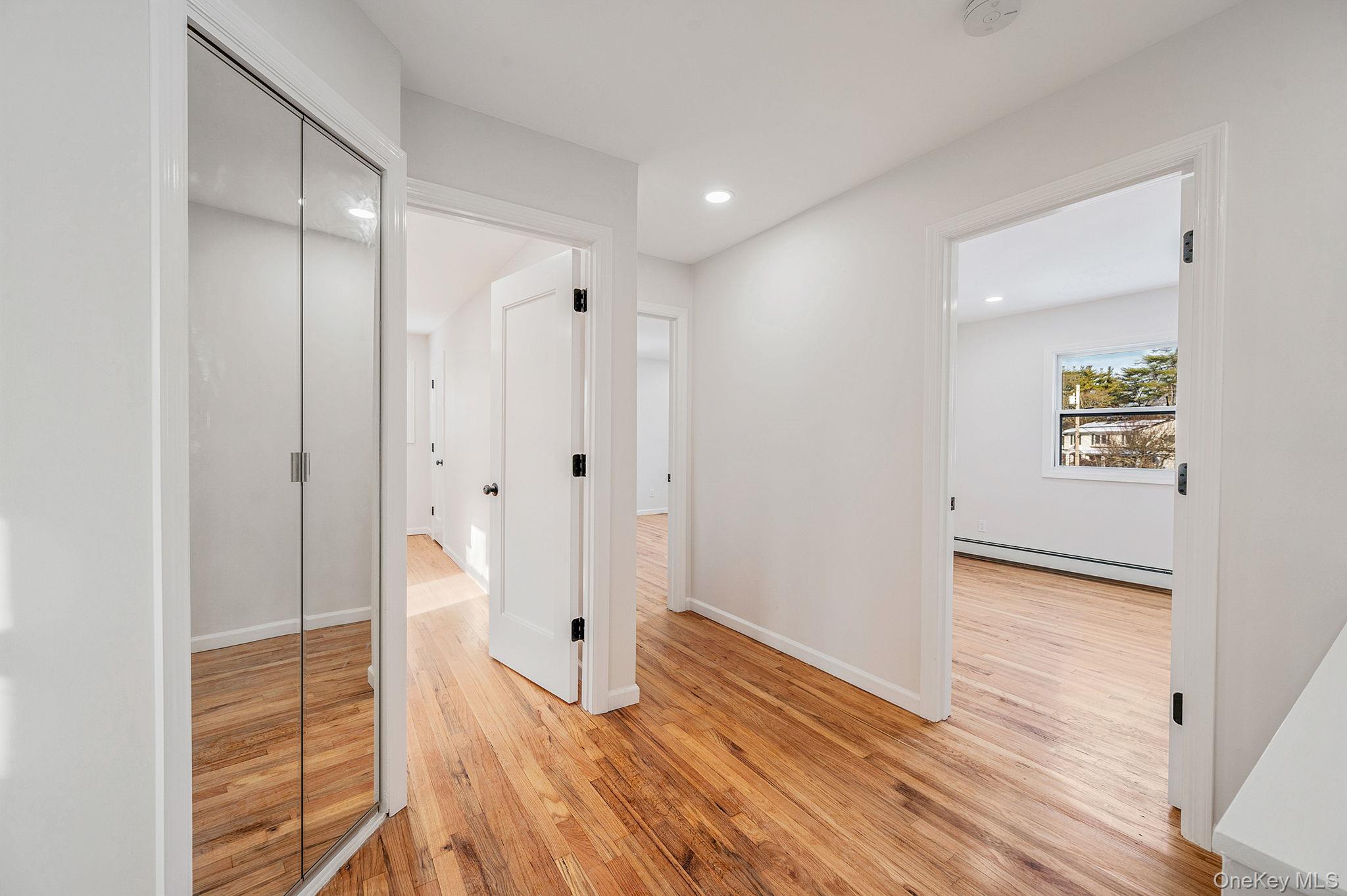 #12 photo, 15 Terry Court, North Babylon , NY 11703