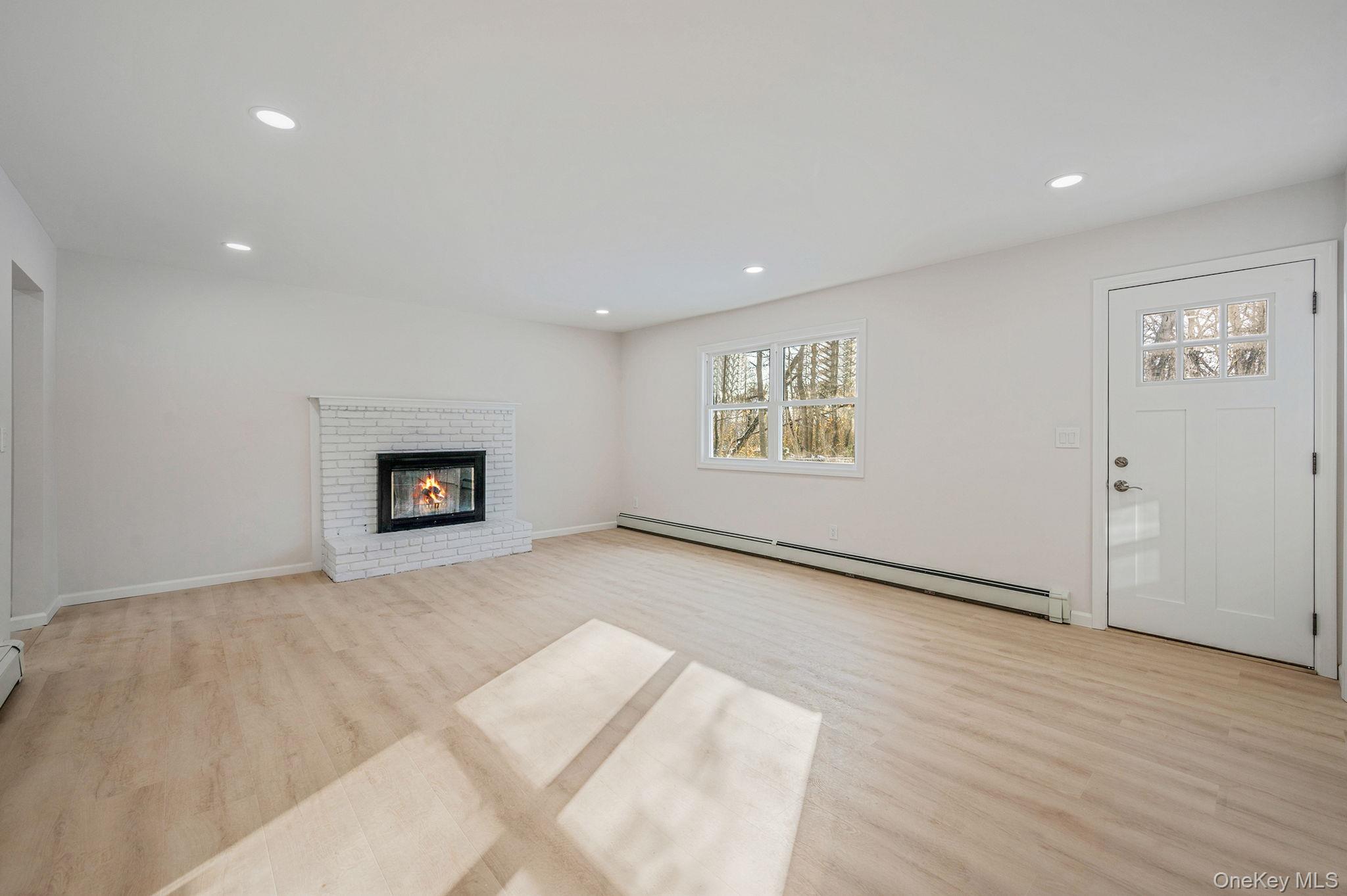 #2 photo, 15 Terry Court, North Babylon , NY 11703