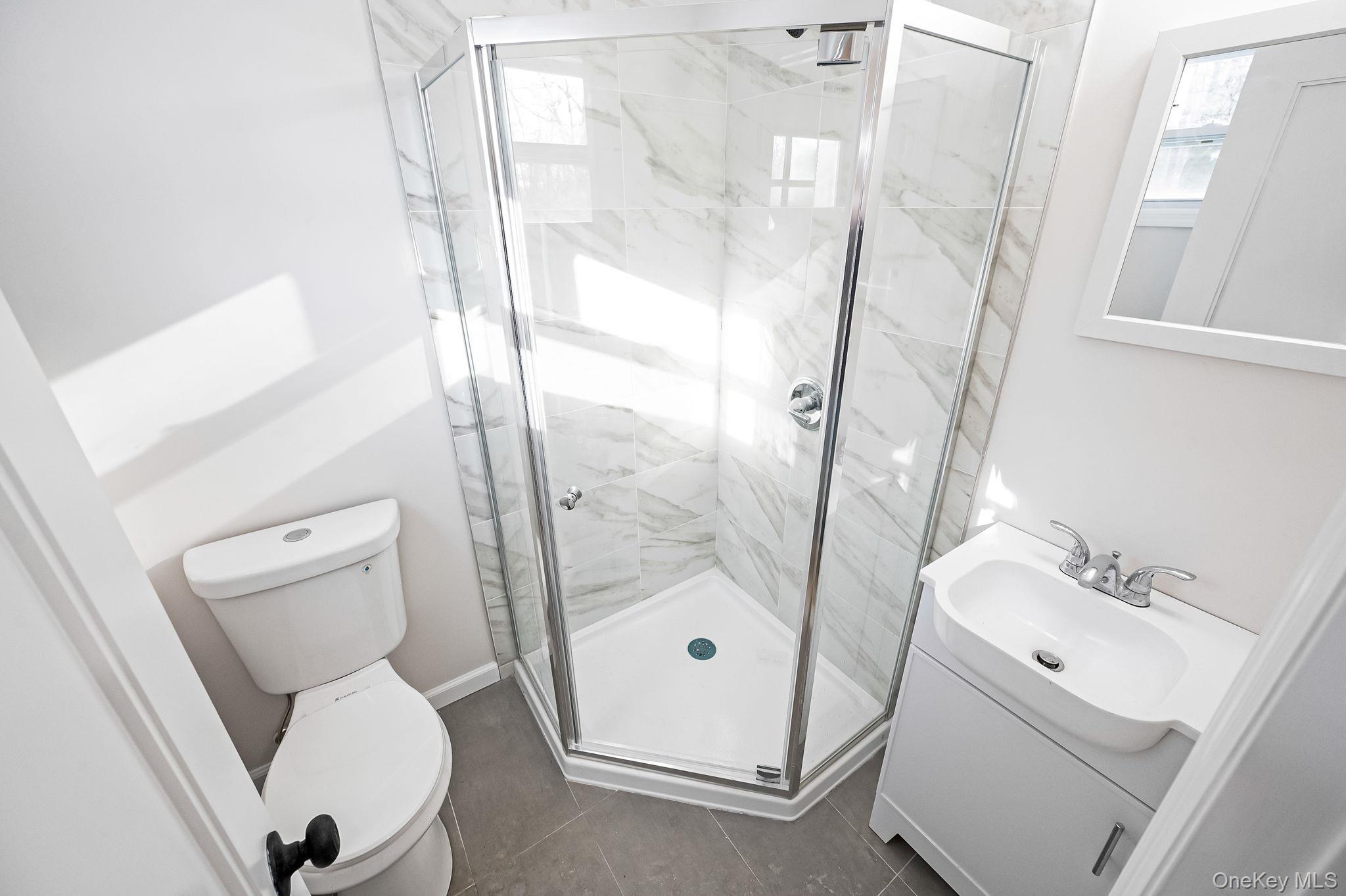 #8 photo, 15 Terry Court, North Babylon , NY 11703