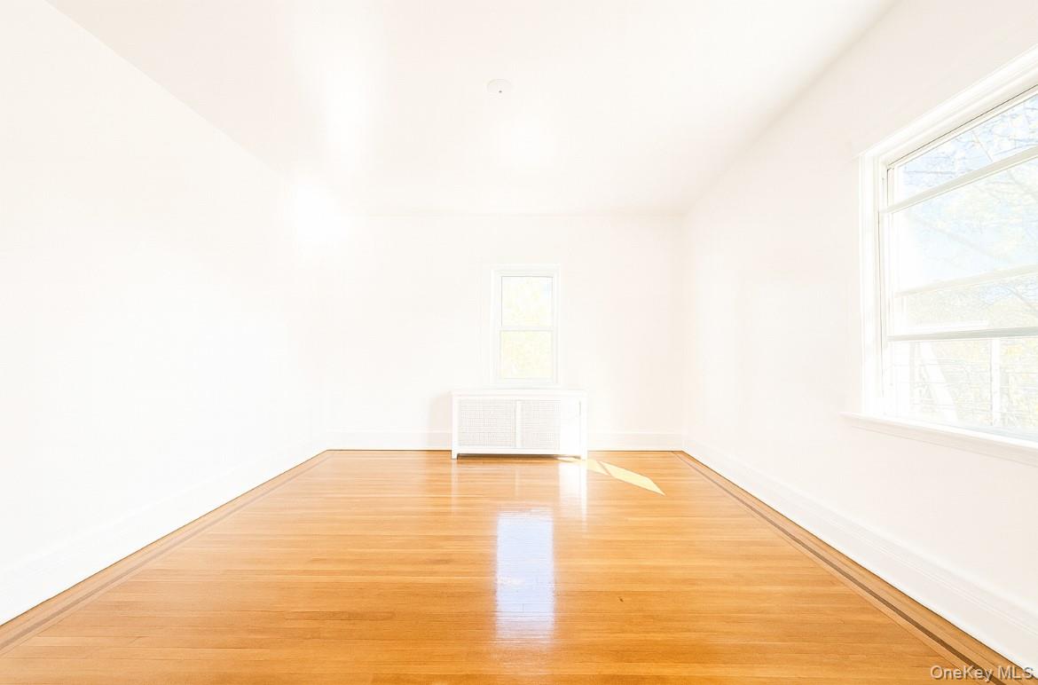 #8 photo, 194 Summit Avenue, Mount Vernon , NY 10550