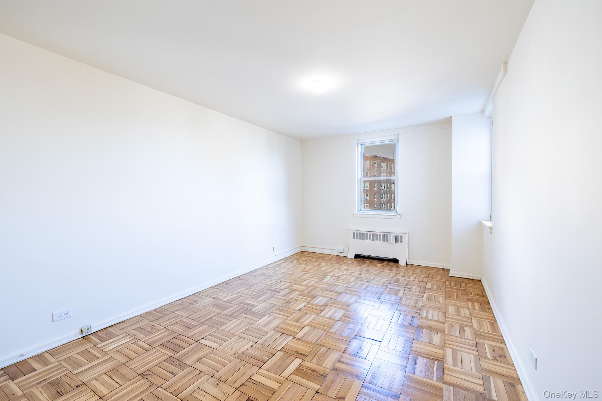 #15 photo, 25 Knolls Crescent, Бронкс ‖ Bronx , NY 10463