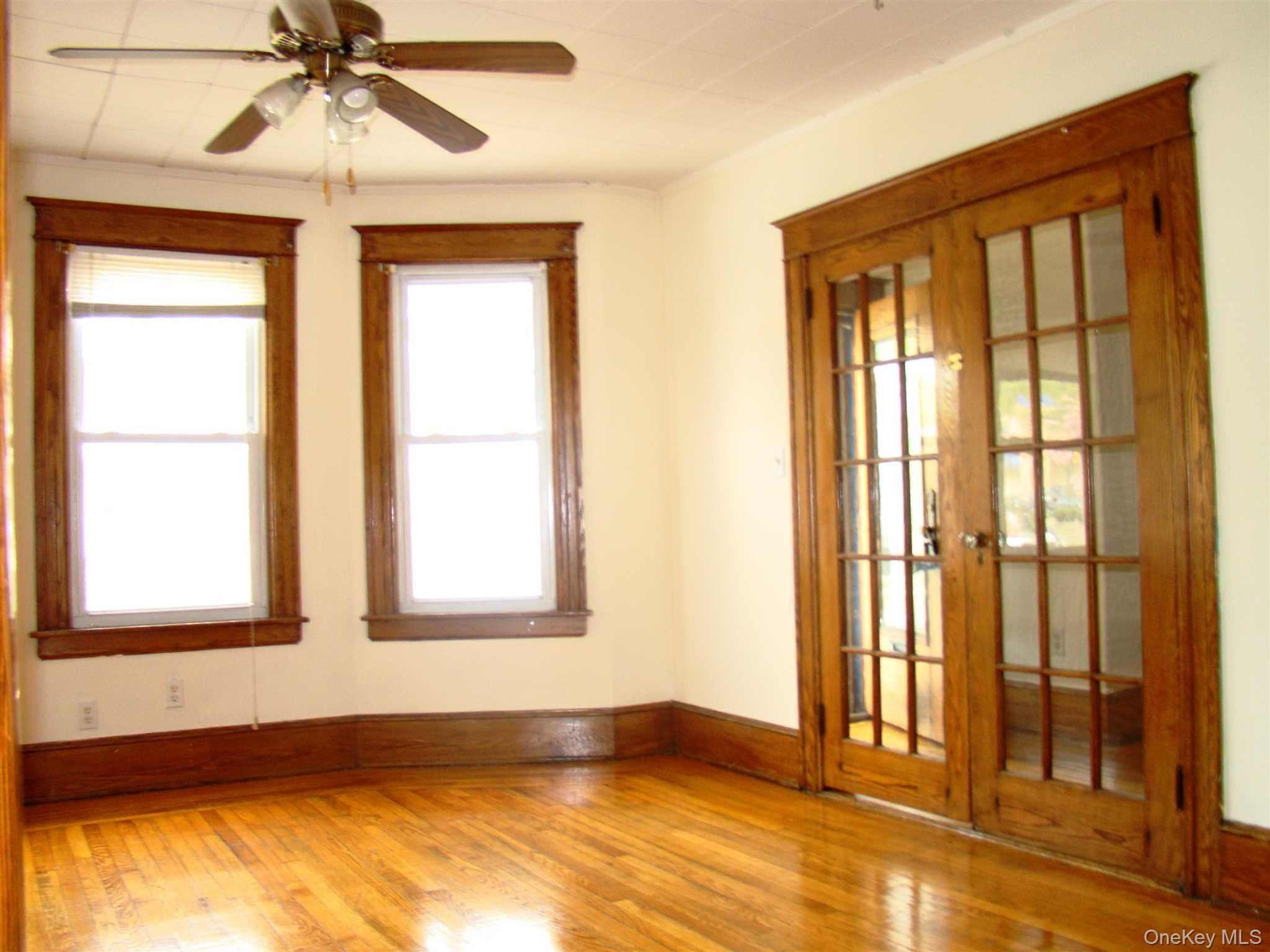 #6 photo, 2 Worrall Avenue, Poughkeepsie , NY 12603