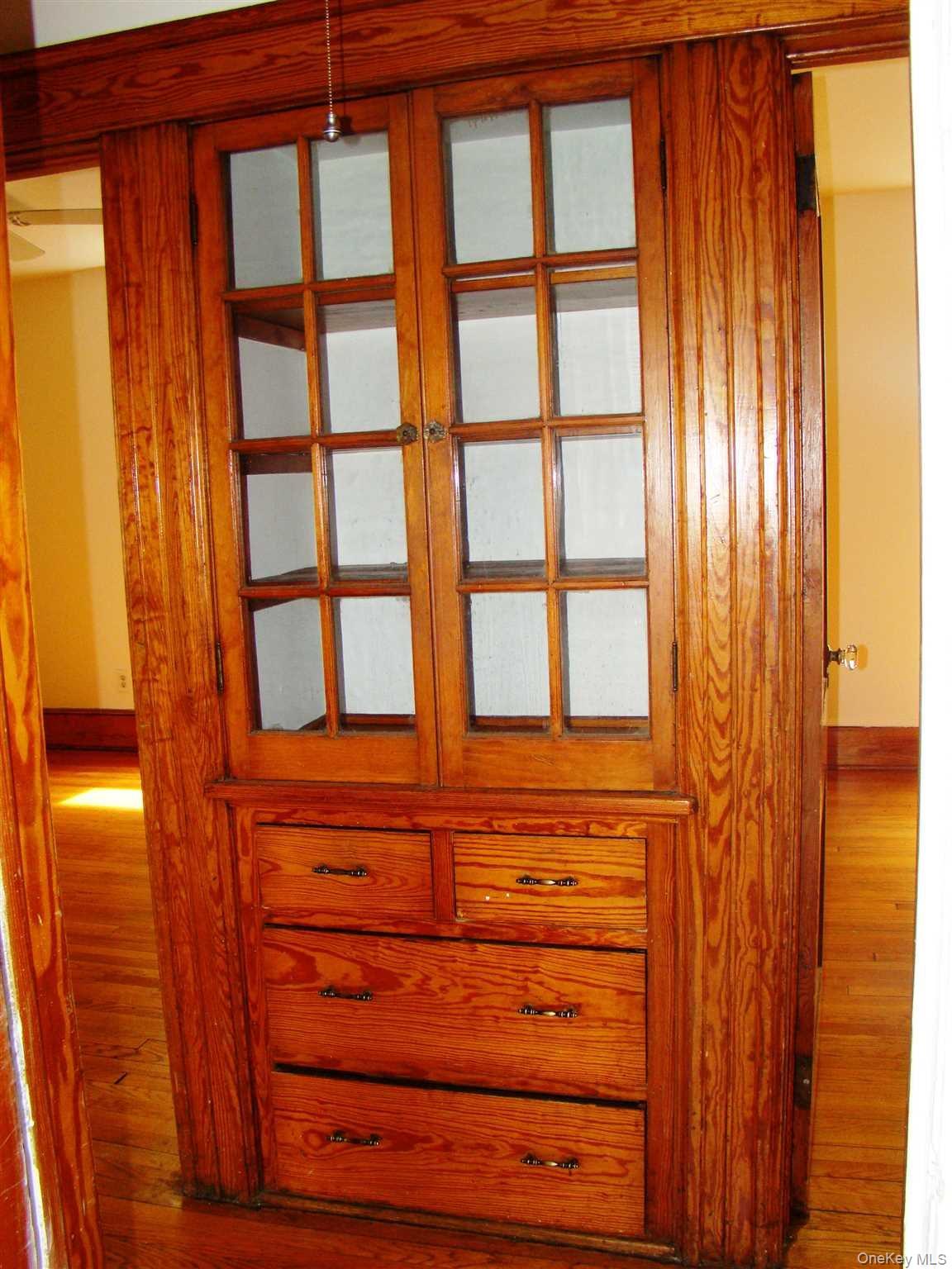 #9 photo, 2 Worrall Avenue, Poughkeepsie , NY 12603