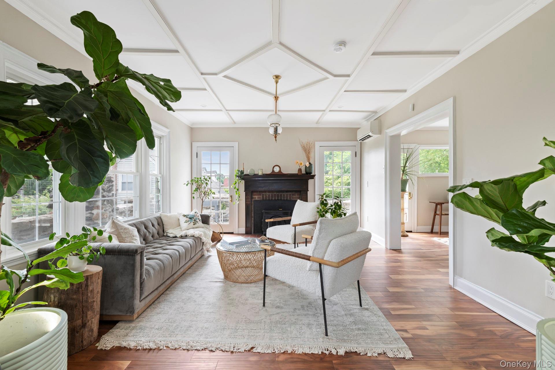 #6 photo, 209 Van Cortlandt Park Avenue, 뉴욕주 Yonkers , NY 10705