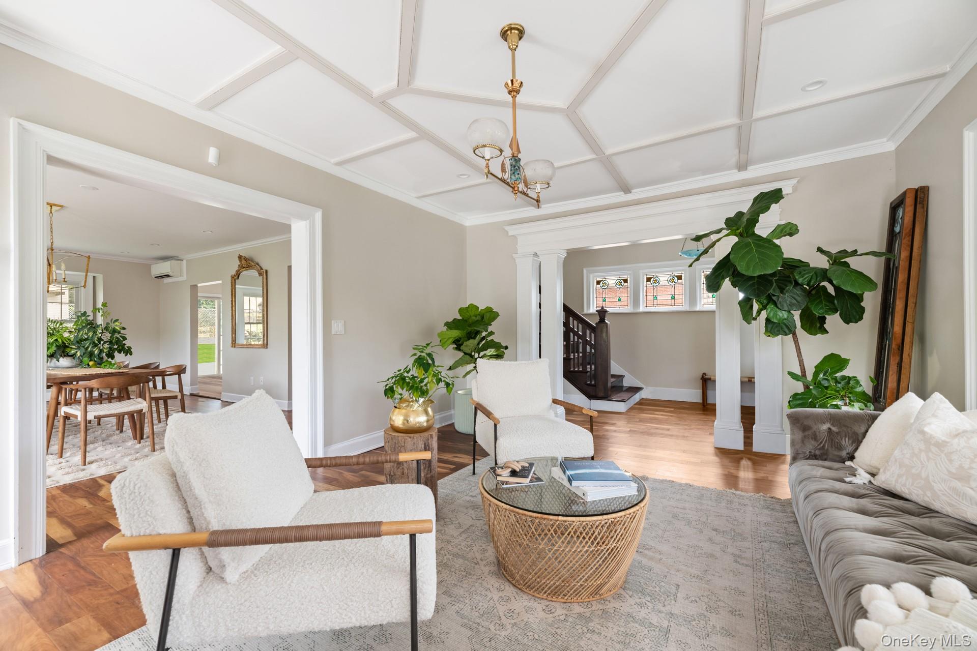 #8 photo, 209 Van Cortlandt Park Avenue, 뉴욕주 Yonkers , NY 10705