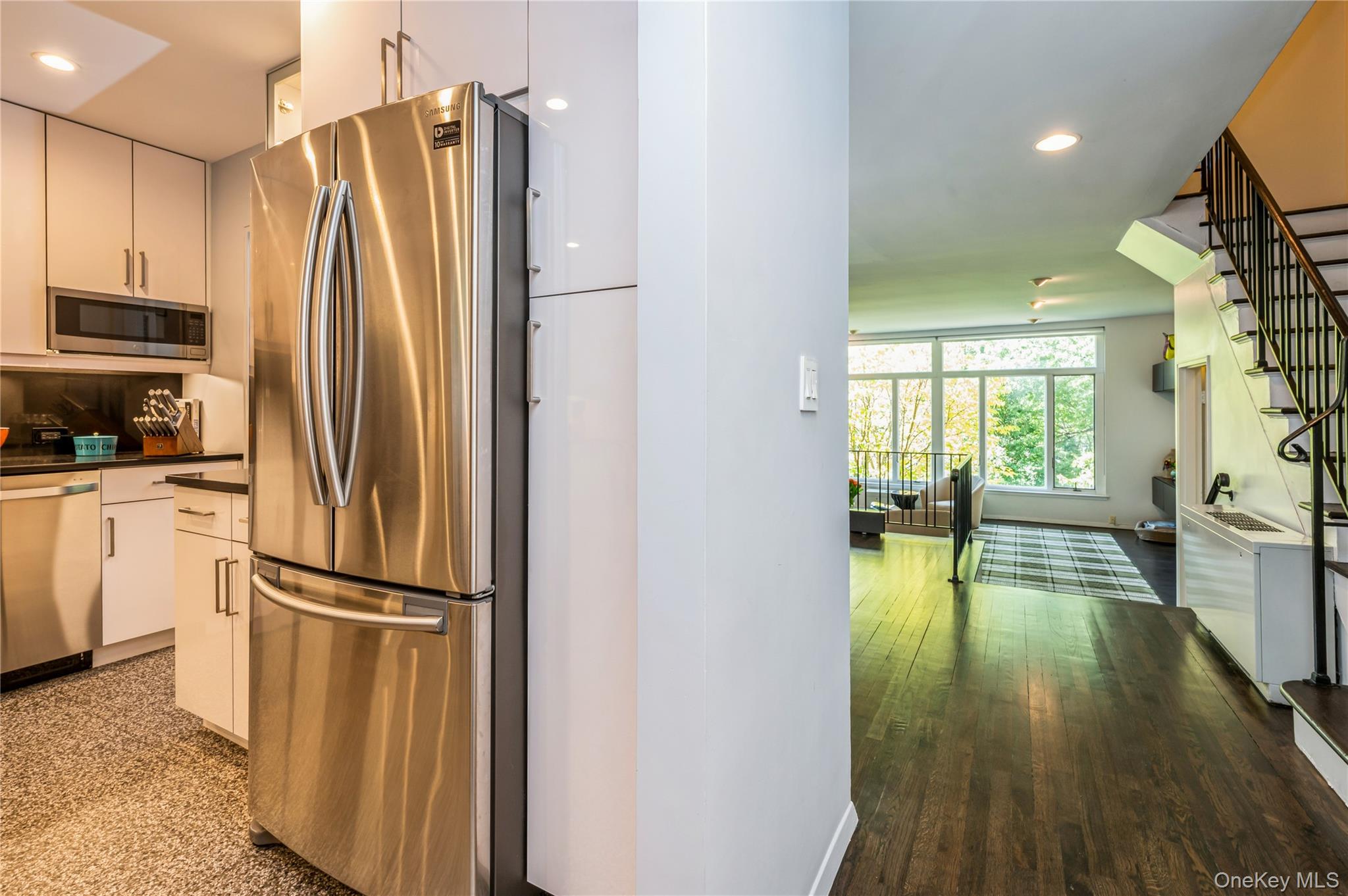 #4 photo, 4475 Douglas, 브롱크스 Bronx , NY 10471