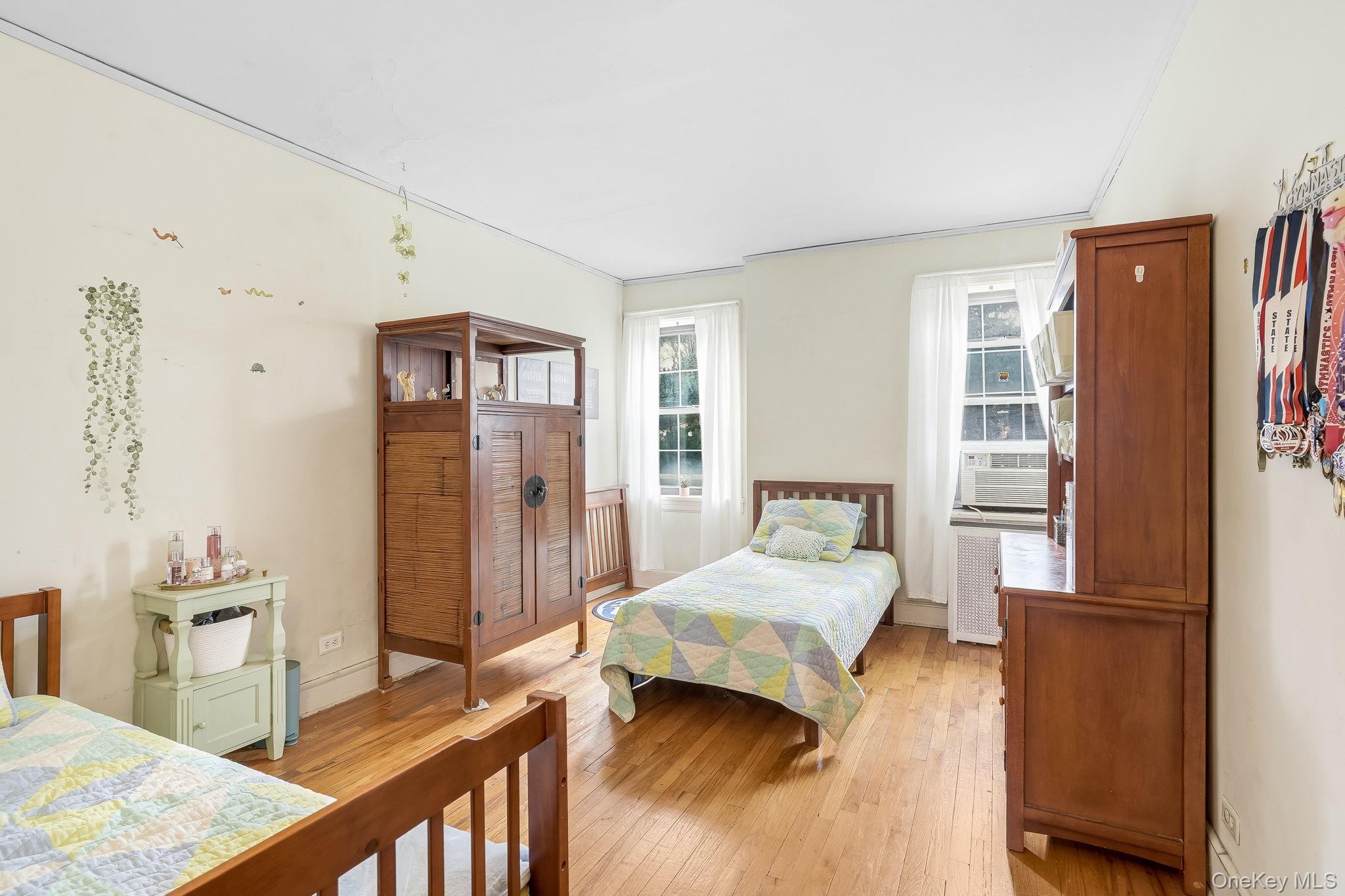 #11 photo, 23 Old Mamaroneck Rd, White Plains , NY 10605