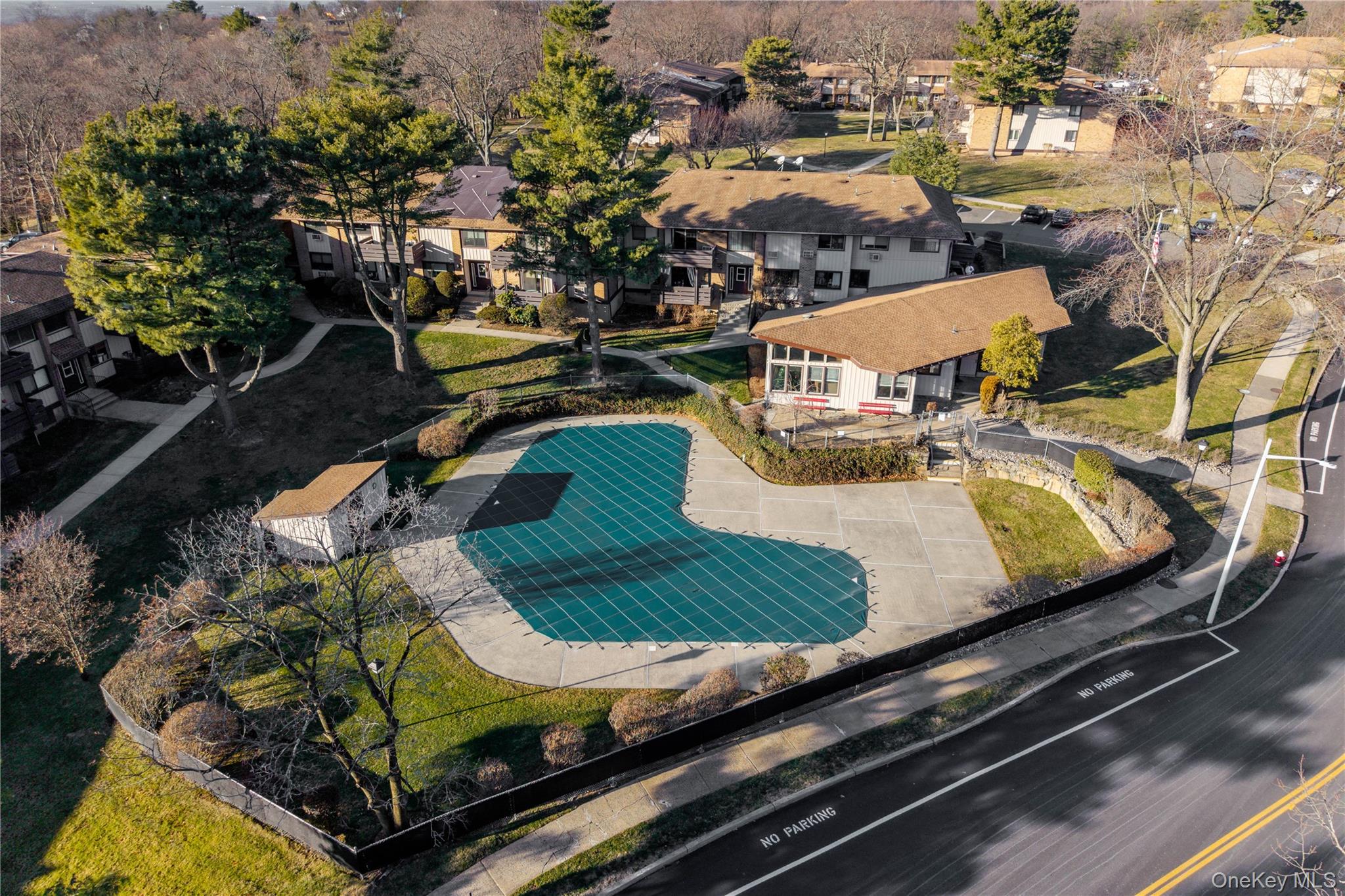 #9 photo, 765 Sierra Vista Lane, 纽约州 Valley Cottage , NY 10989