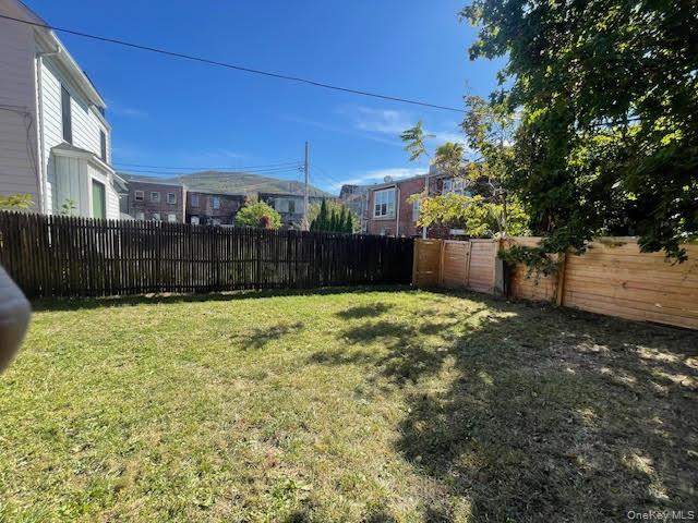 #14 photo, 12 South Street, Beacon , NY 12508