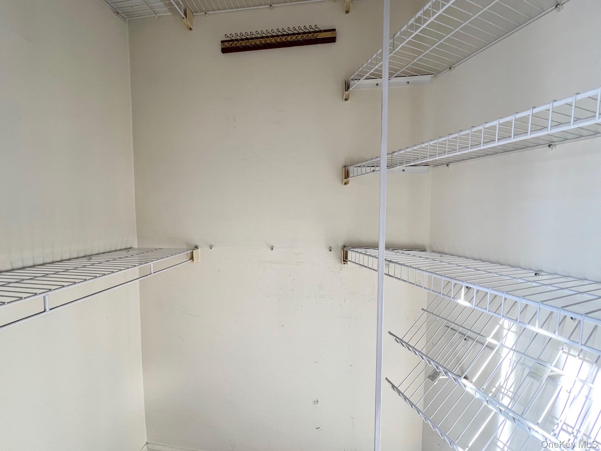 #13 photo, 24 Ray Place, Scarsdale , NY 10583