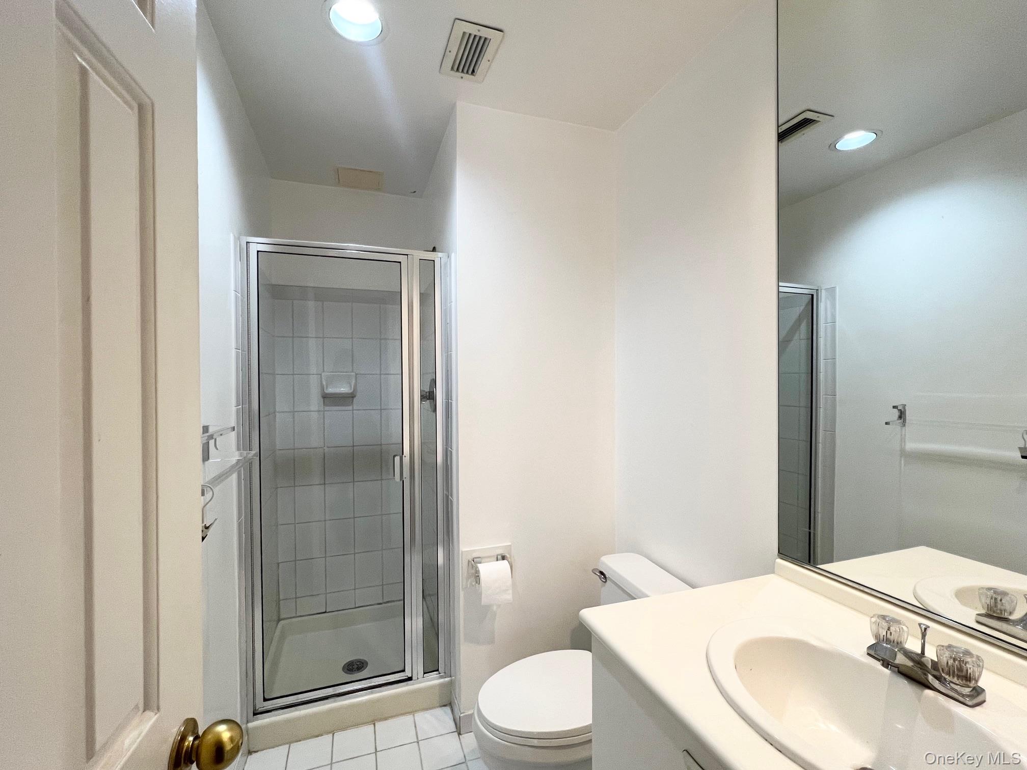 #19 photo, 24 Ray Place, Scarsdale , NY 10583