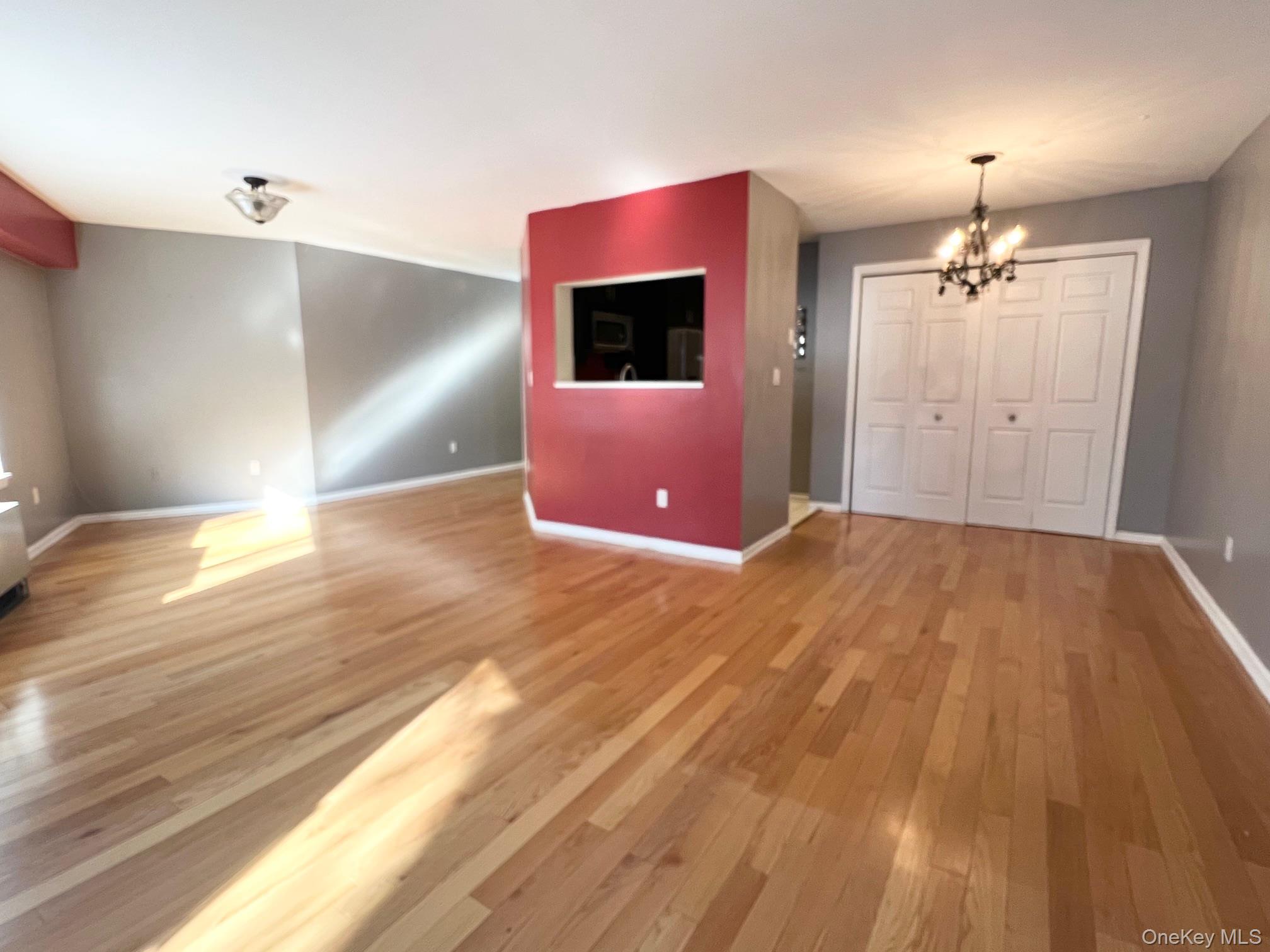 #5 photo, 24 Ray Place, Scarsdale , NY 10583