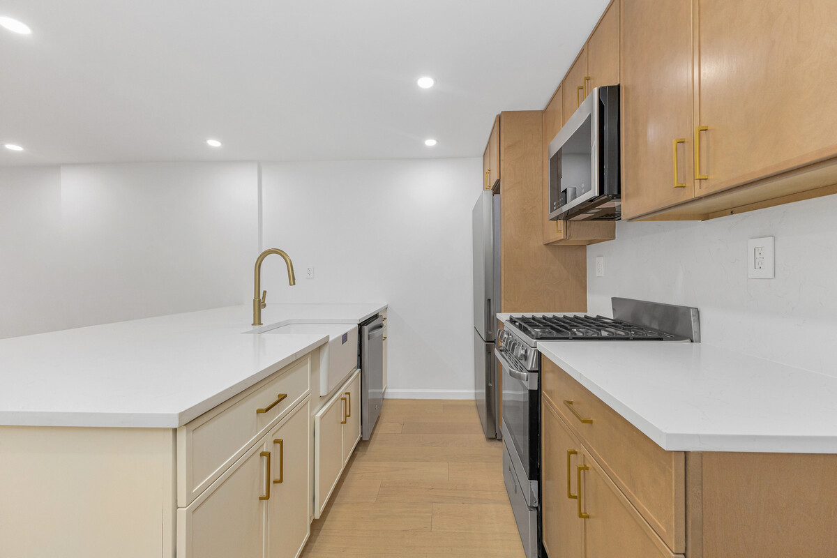 #1 photo, Brooklyn, Clinton Hill , NY 11205