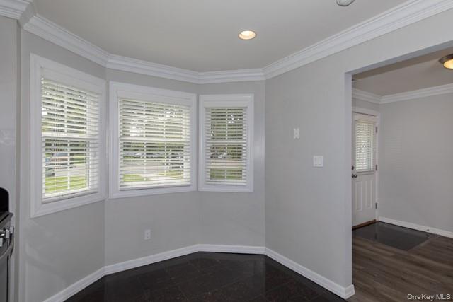 #2 photo, 510 Tudor Lane, Middle Island , NY 11953