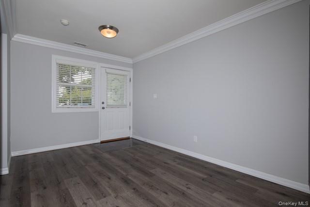 #4 photo, 510 Tudor Lane, Middle Island , NY 11953