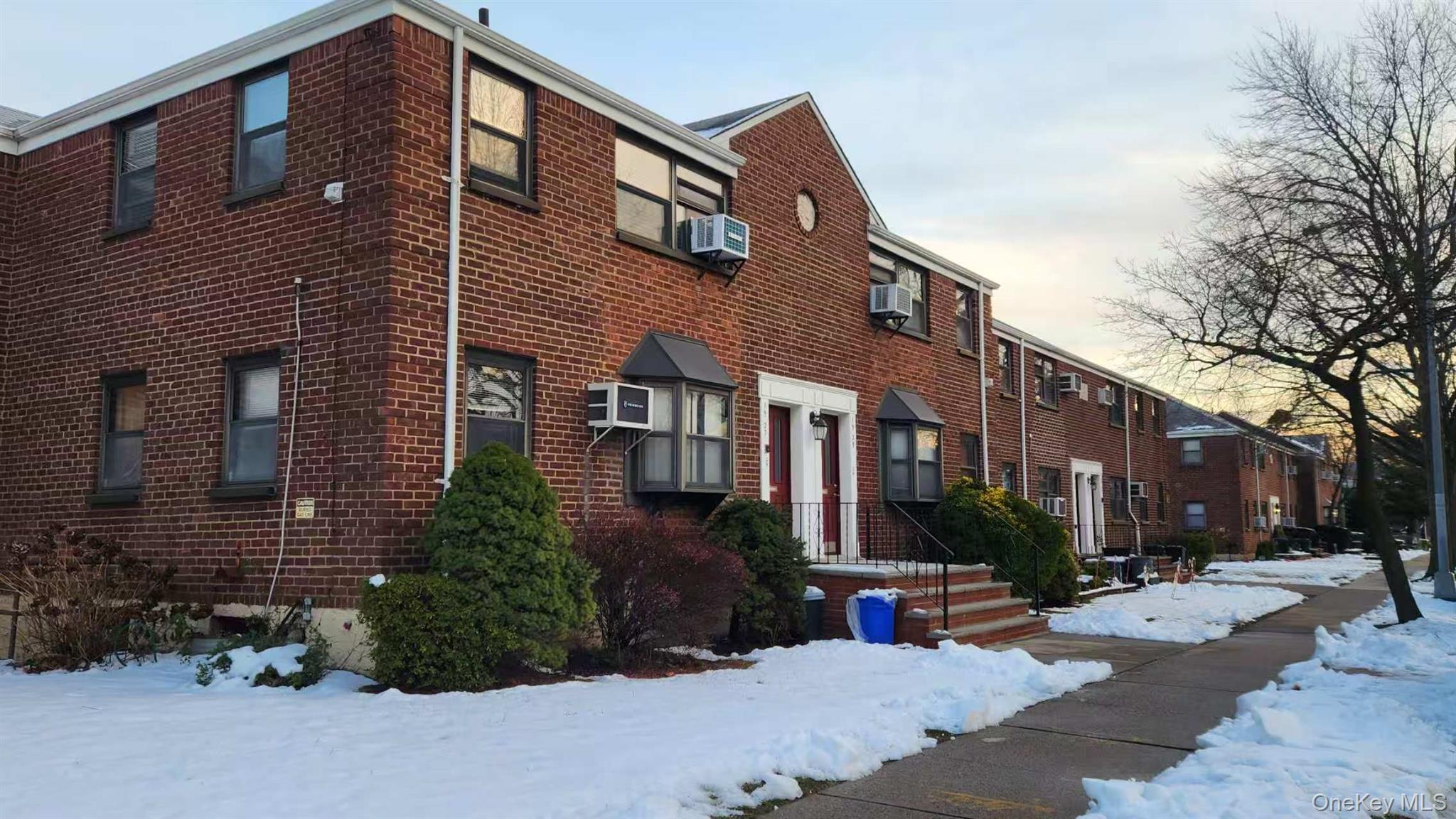 #8 photo, 15-27 159 Street 159 Street, Whitestone , NY 11357