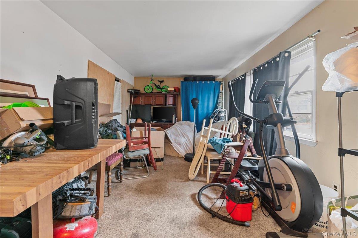 #16 photo, 2386 New York Avenue, 롱 아일랜드 Huntington Station , NY 11746