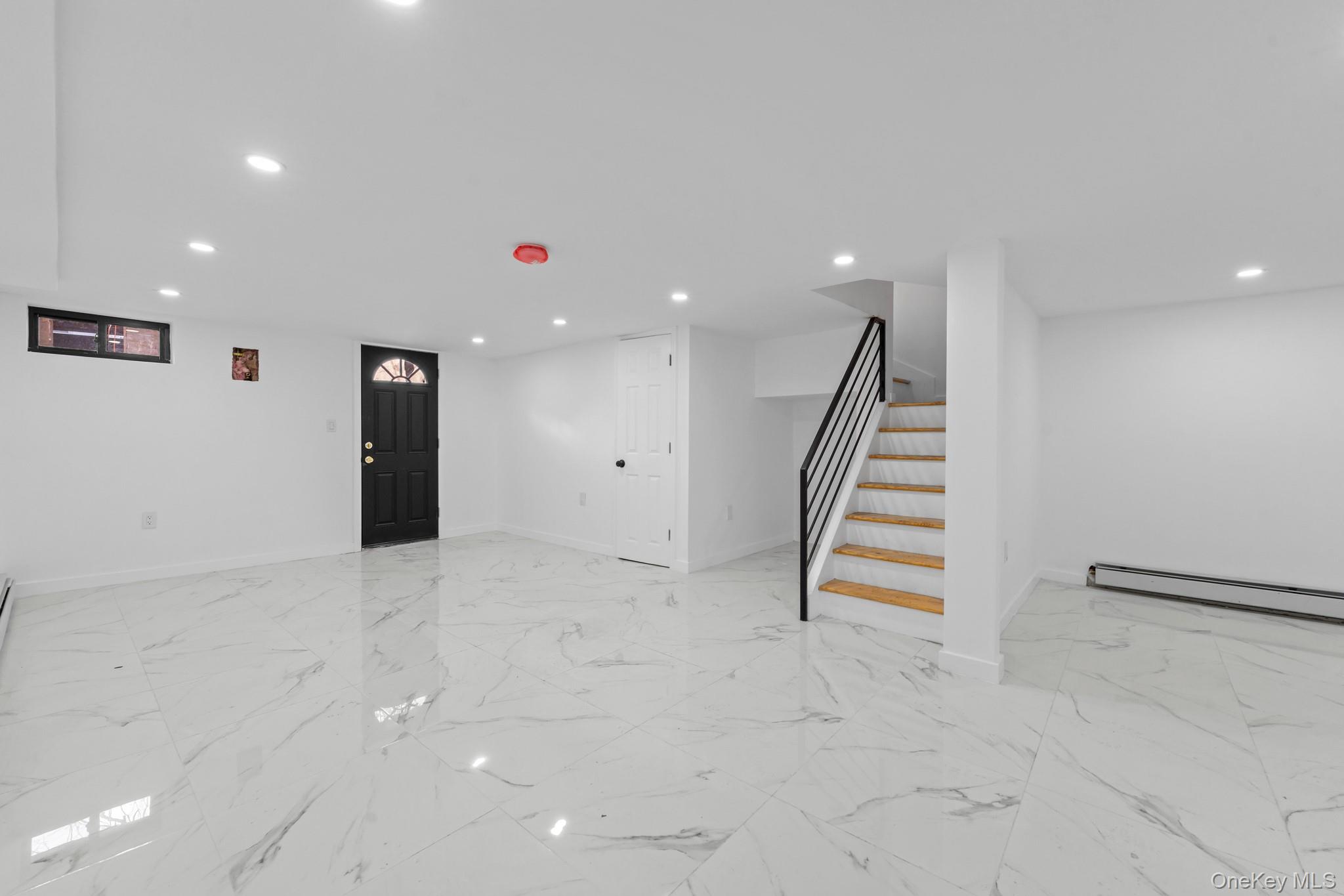 #14 photo, 114-22 201st Street, Saint Albans , NY 11412