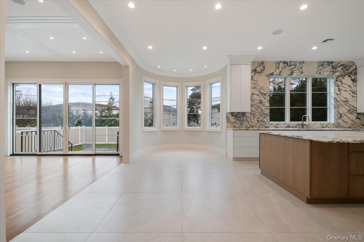 #11 photo, 772 Park Lane, 长岛 North Woodmere , NY 11581