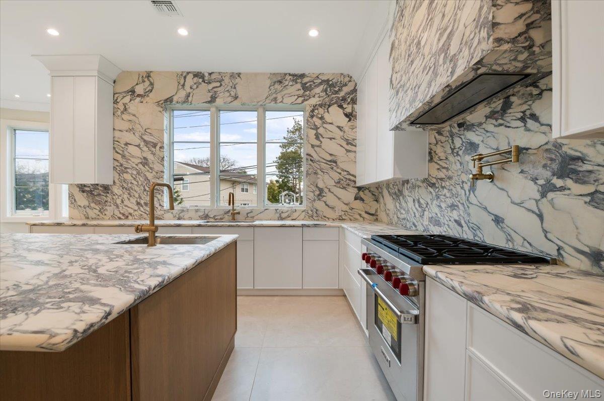 #15 photo, 772 Park Lane, 长岛 North Woodmere , NY 11581