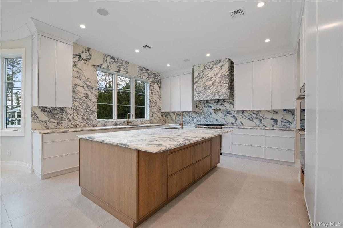 #16 photo, 772 Park Lane, 长岛 North Woodmere , NY 11581