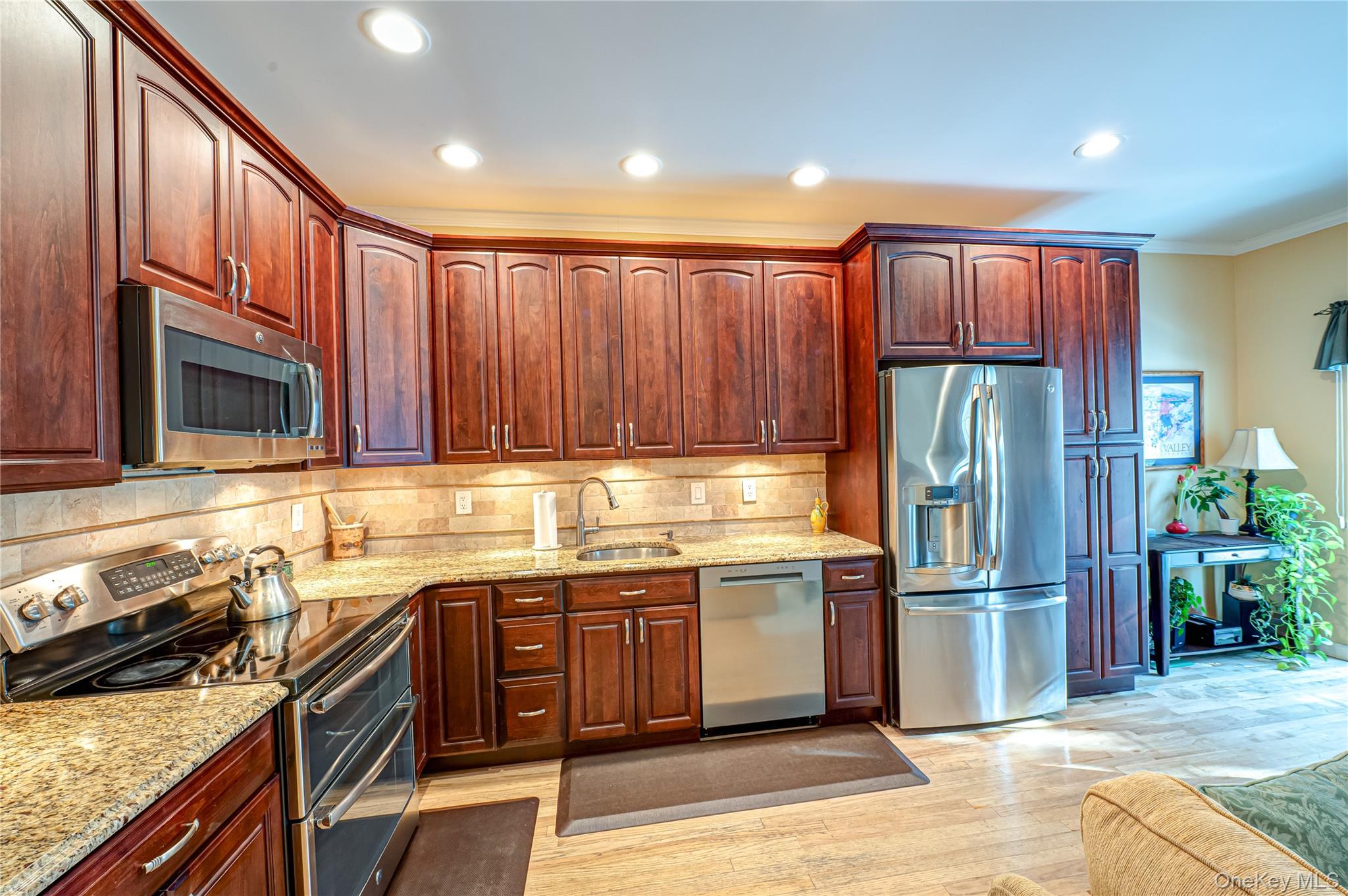 #13 photo, 4 Chelsea Drive, Smithtown , NY 11787