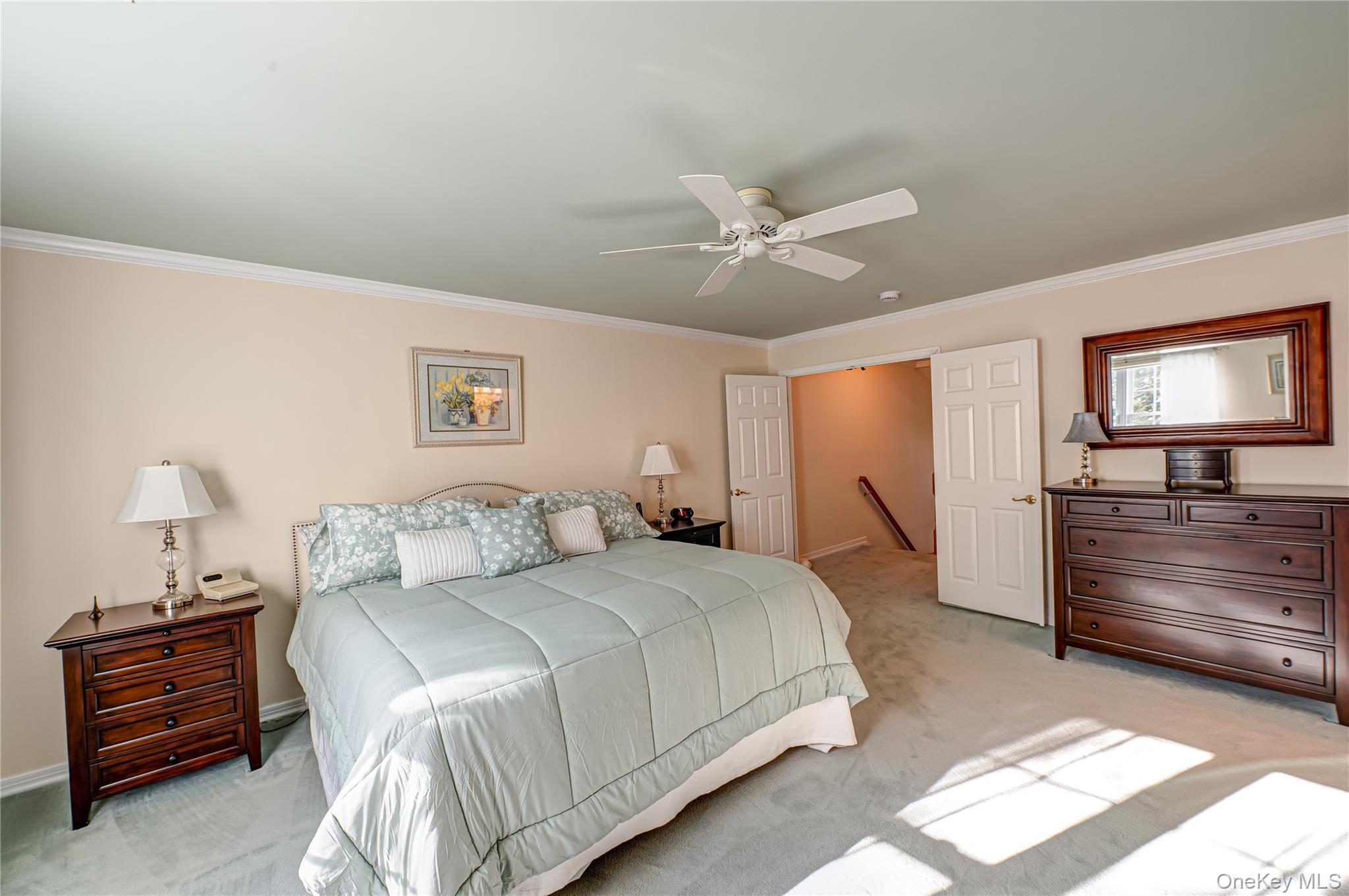 #16 photo, 4 Chelsea Drive, Smithtown , NY 11787