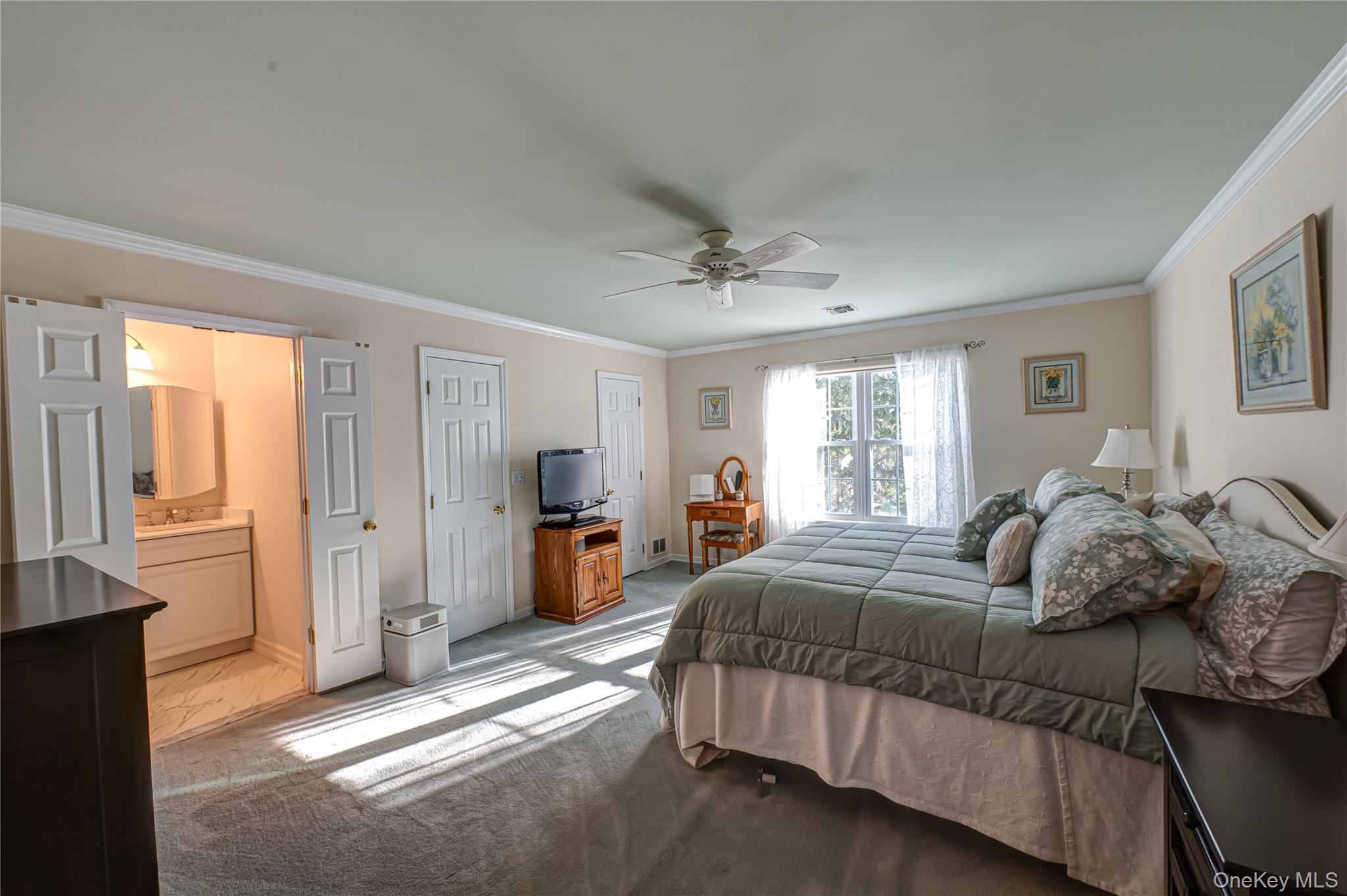 #17 photo, 4 Chelsea Drive, Smithtown , NY 11787