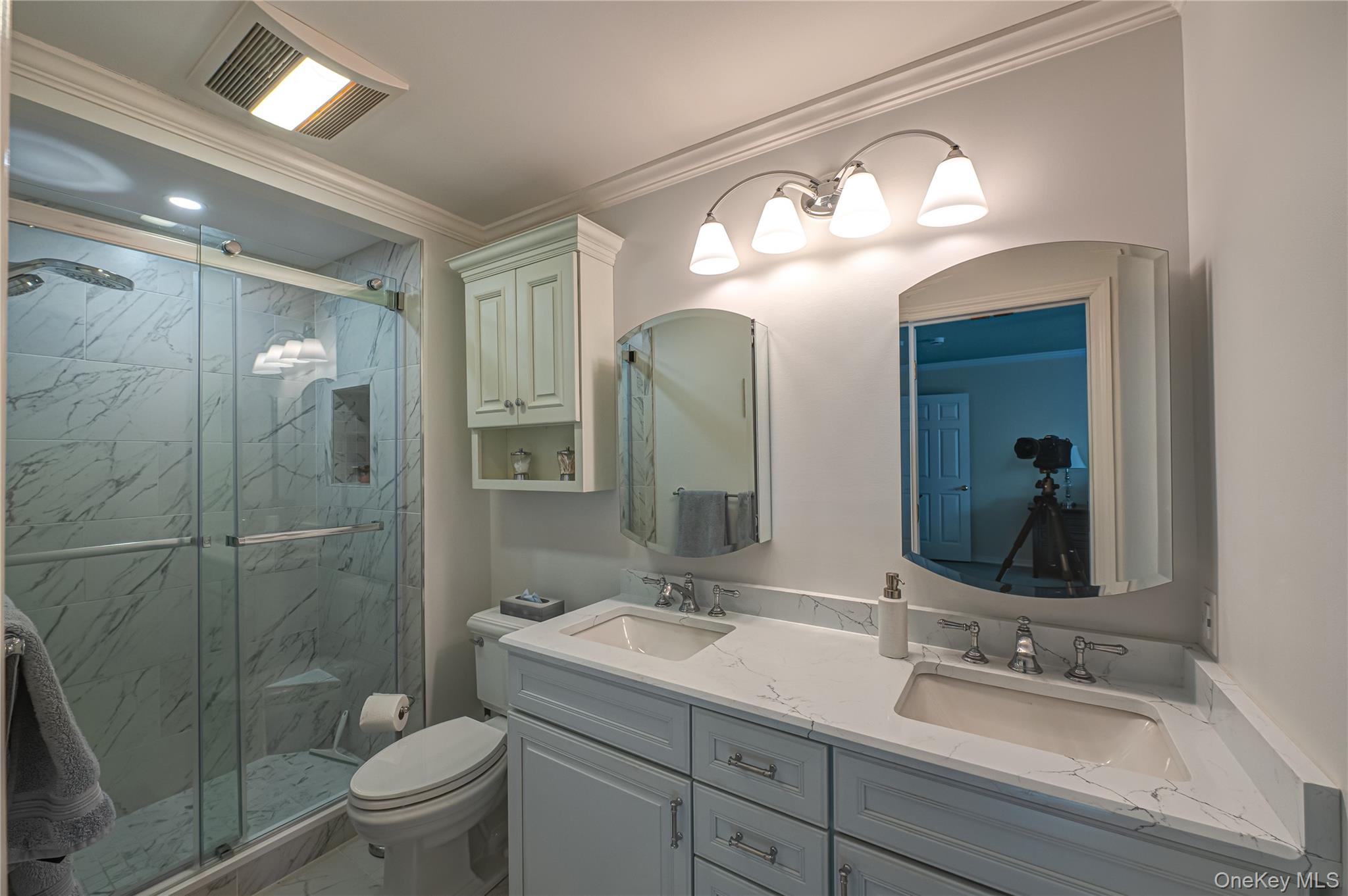 #19 photo, 4 Chelsea Drive, Smithtown , NY 11787