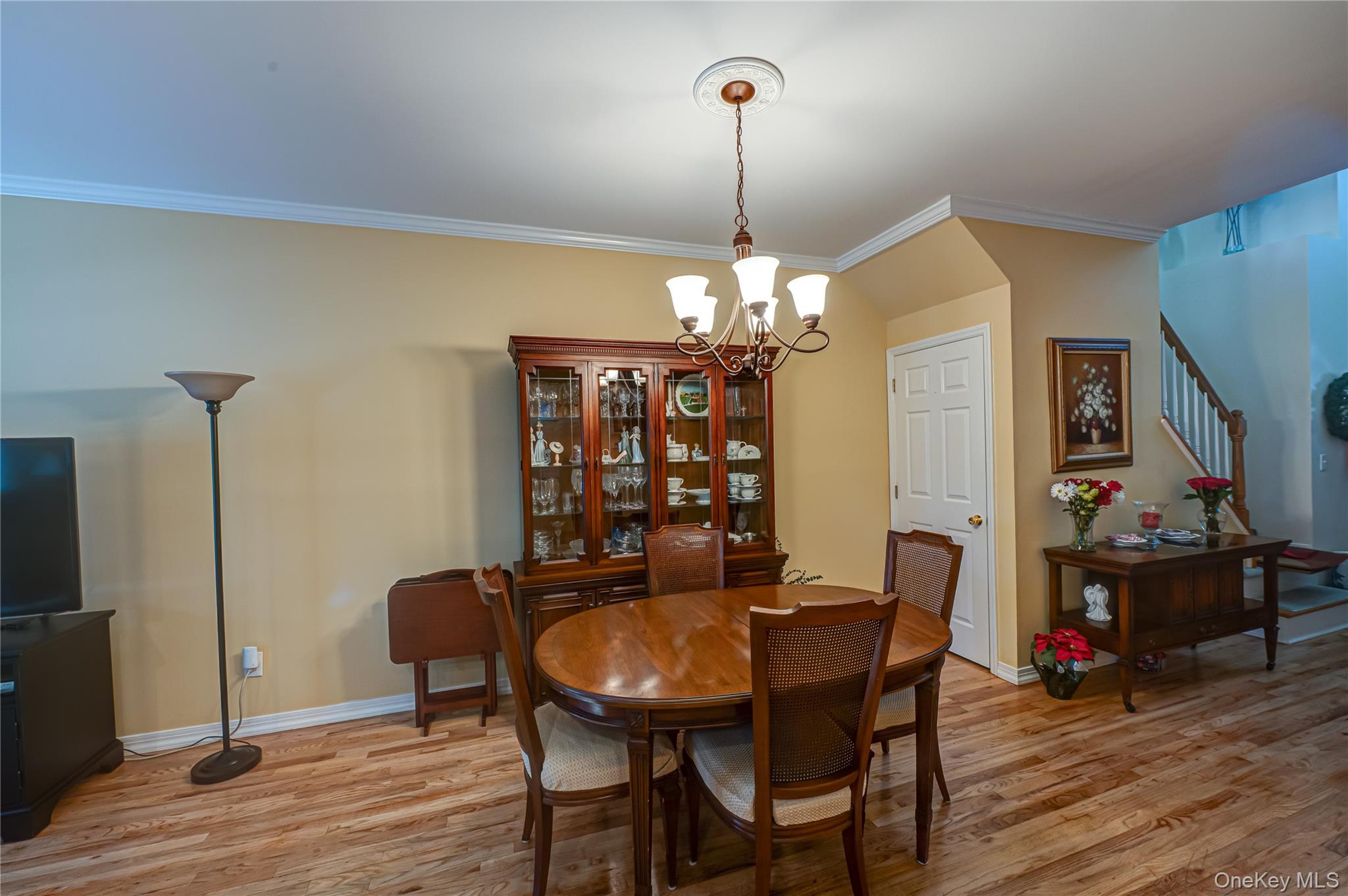 #4 photo, 4 Chelsea Drive, Smithtown , NY 11787