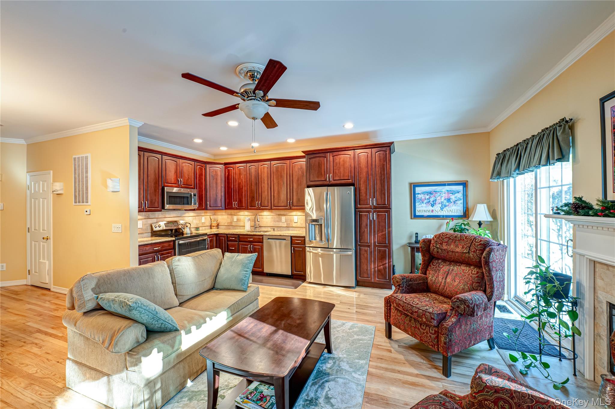 #6 photo, 4 Chelsea Drive, Smithtown , NY 11787