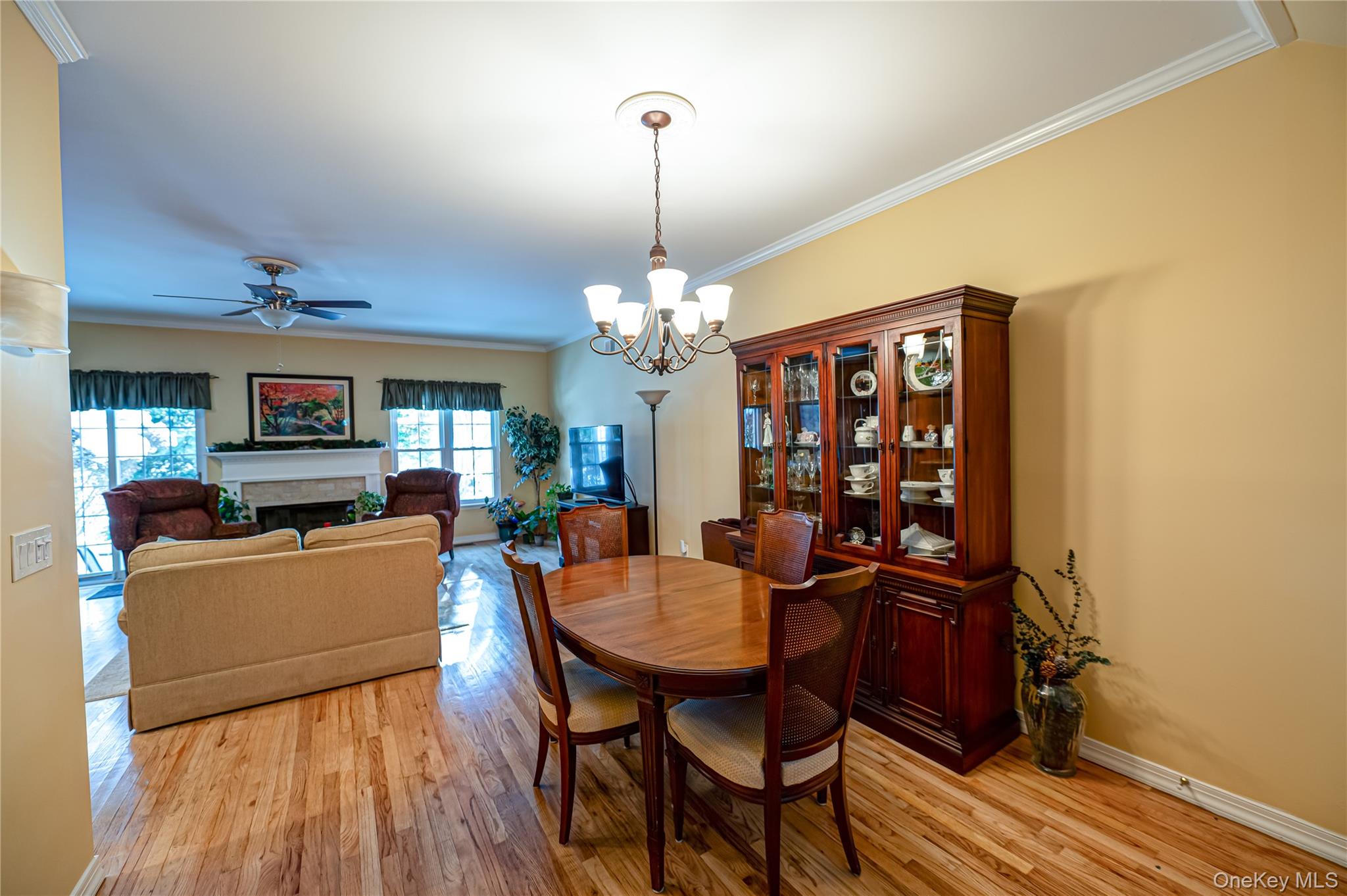 #9 photo, 4 Chelsea Drive, Smithtown , NY 11787