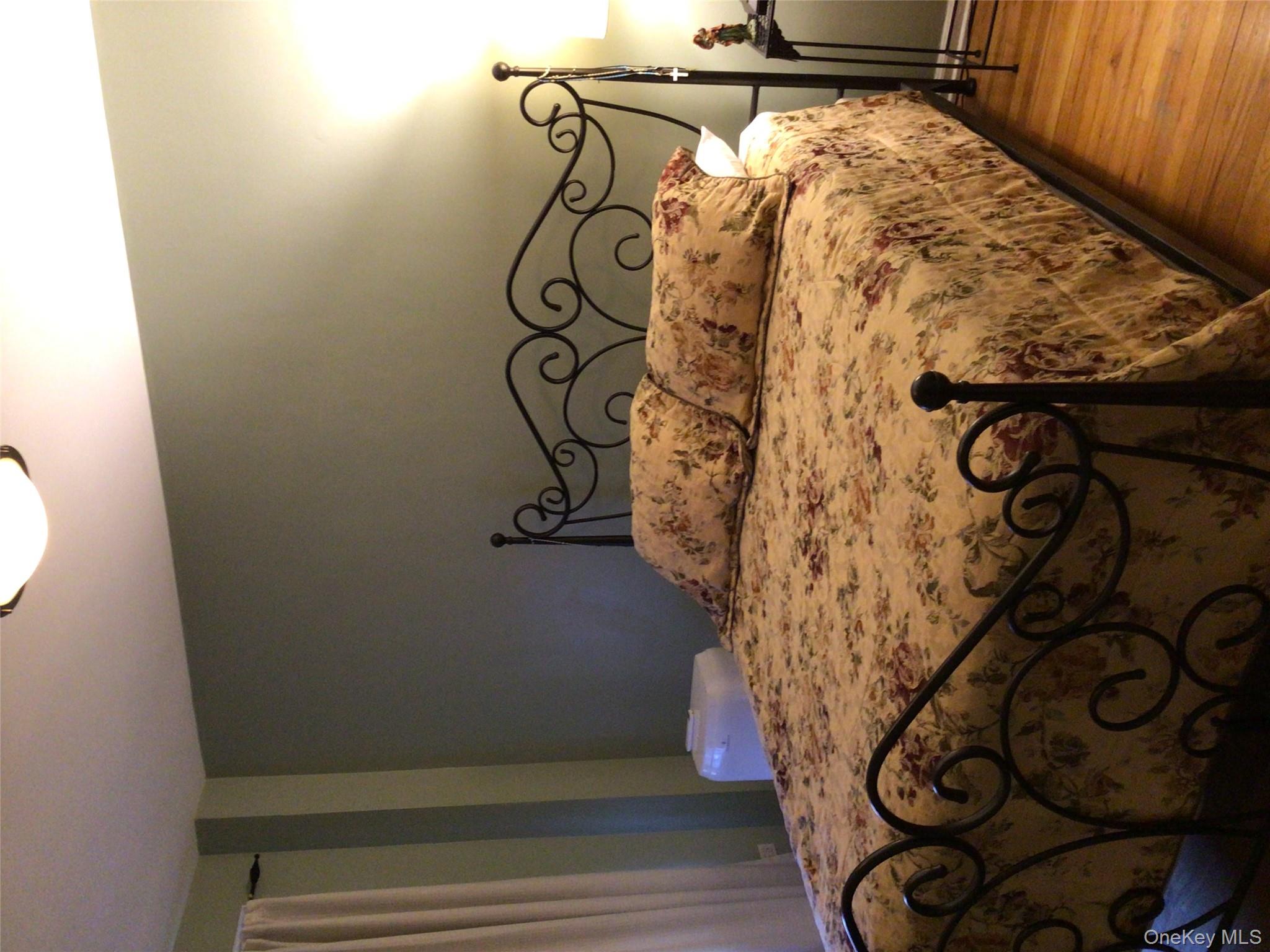 #4 photo, 83-05 98th Street, Woodhaven , NY 11421