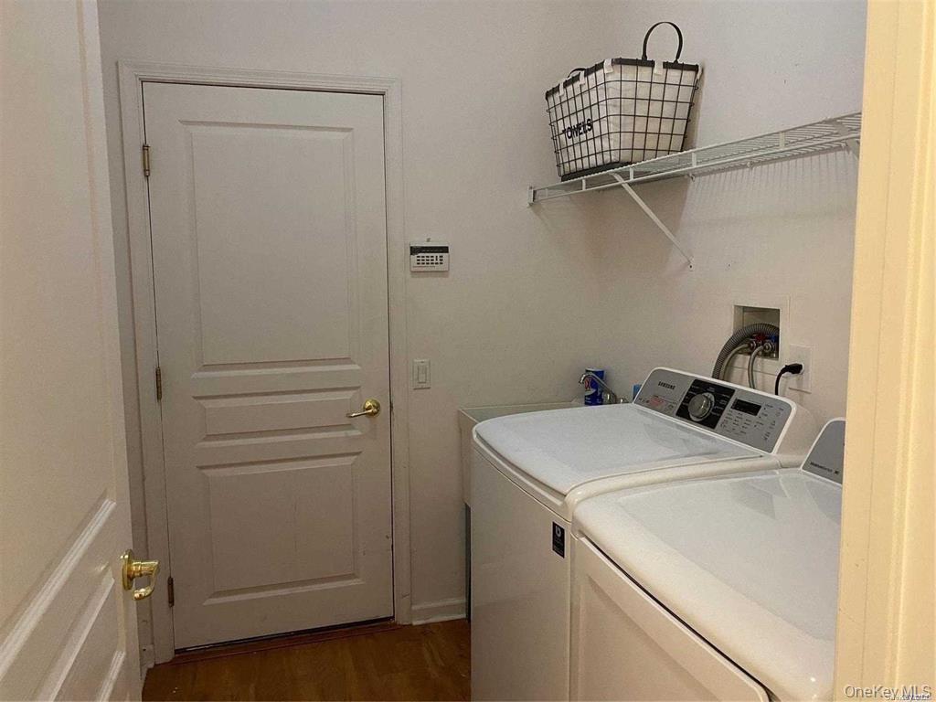 #14 photo, 87 Louden Loop, 롱 아일랜드 Mount Sinai , NY 11766