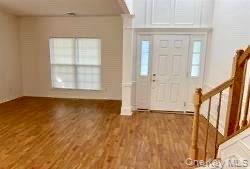 #2 photo, 87 Louden Loop, 롱 아일랜드 Mount Sinai , NY 11766