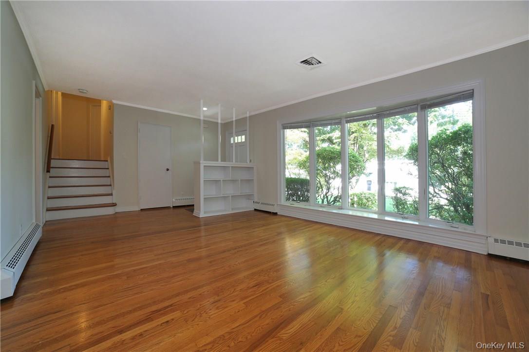 #3 photo, 7 Highview Drive, Scarsdale , NY 10583