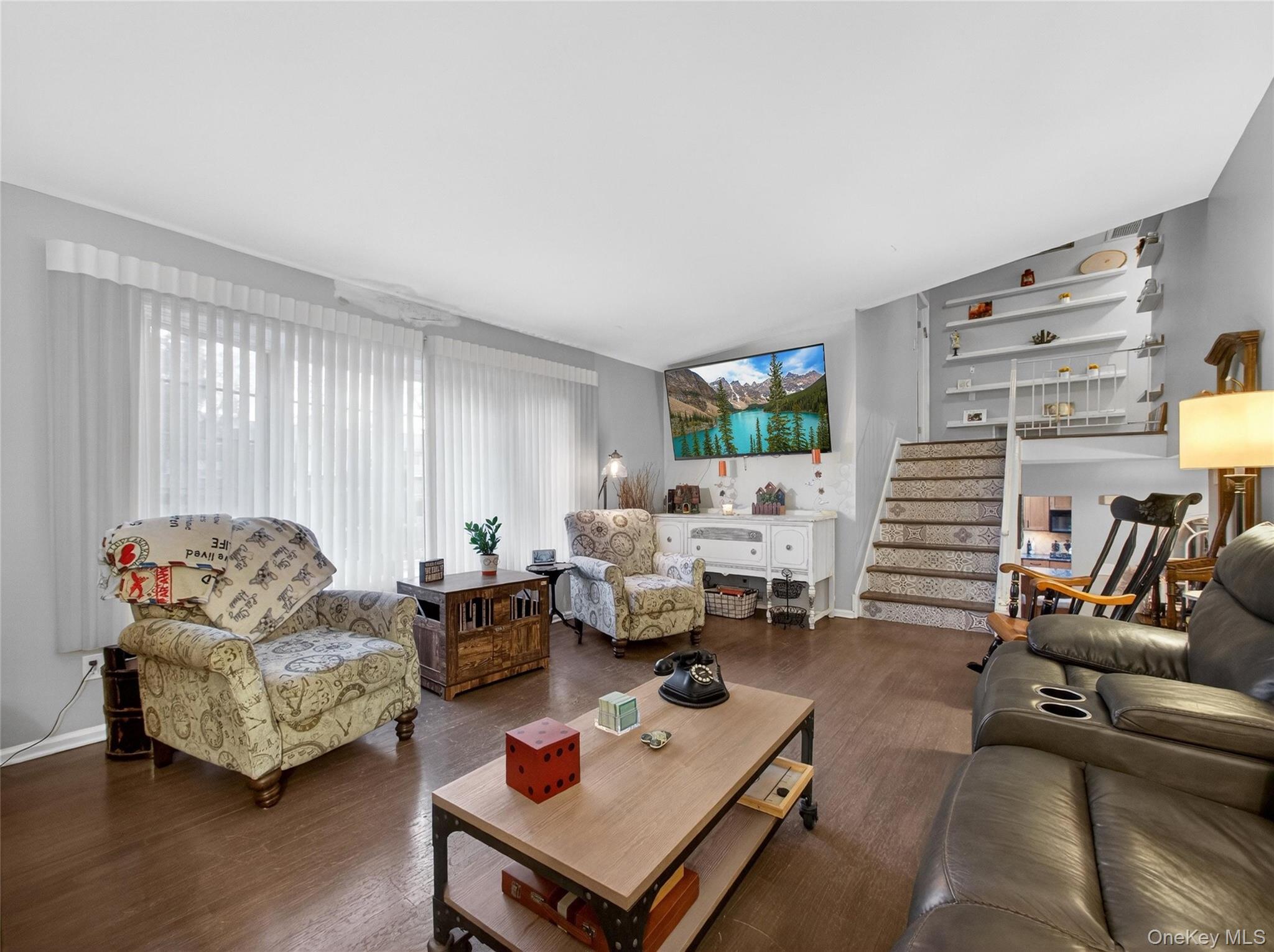 #6 photo, 3 Claremont Lane, Suffern , NY 10901